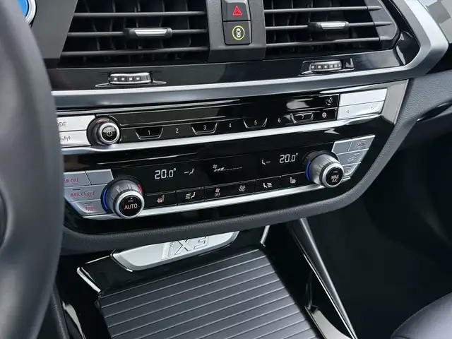 BMW Ix3 view 20