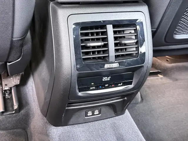 BMW Ix3 view 21