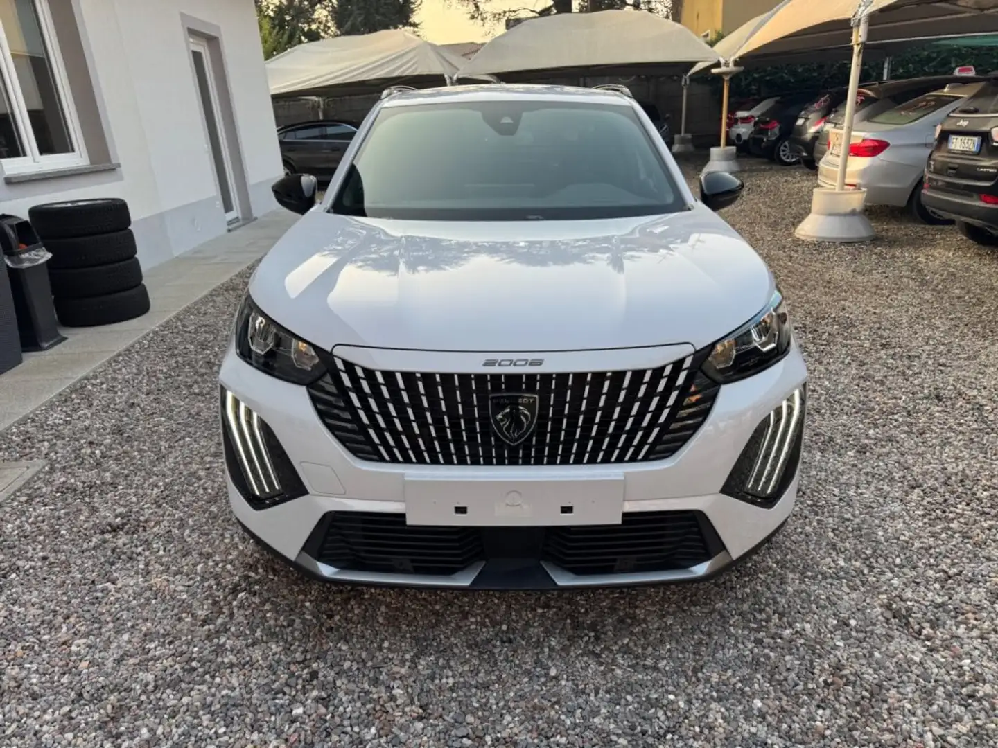 Peugeot 2008 PureTech 100 S&S Allure Blanco - 2