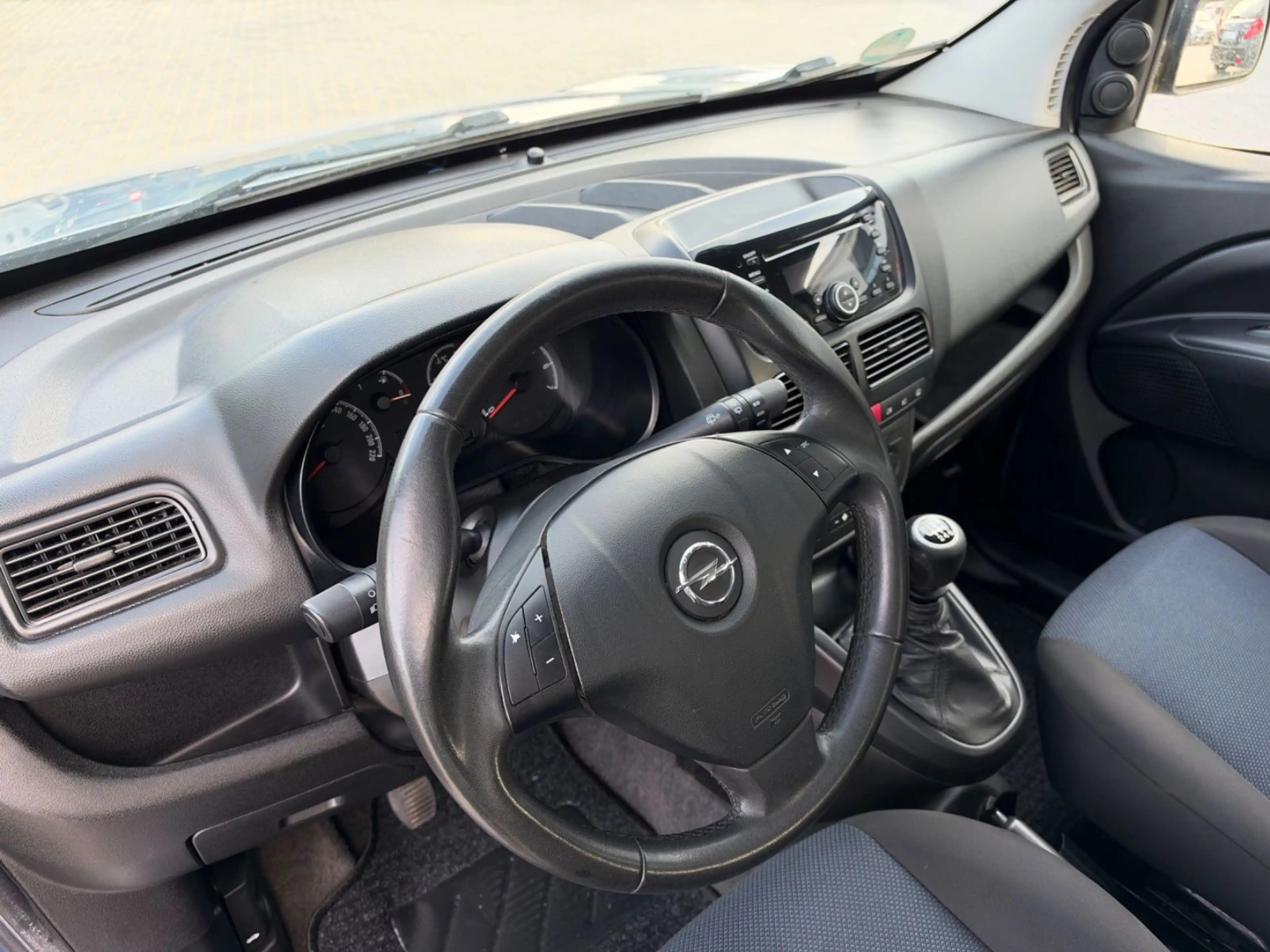 Opel Combo Life D Edition L1H1 *7 Sitzer* — photo 8