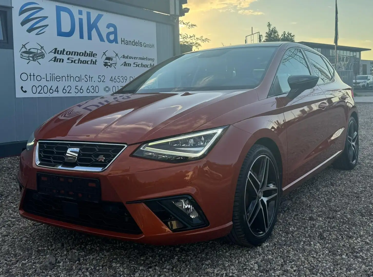 SEAT Ibiza FR FR*PANO*LED*18ZOLL*BEATS*NAVI*CHIC* Bronze - 1