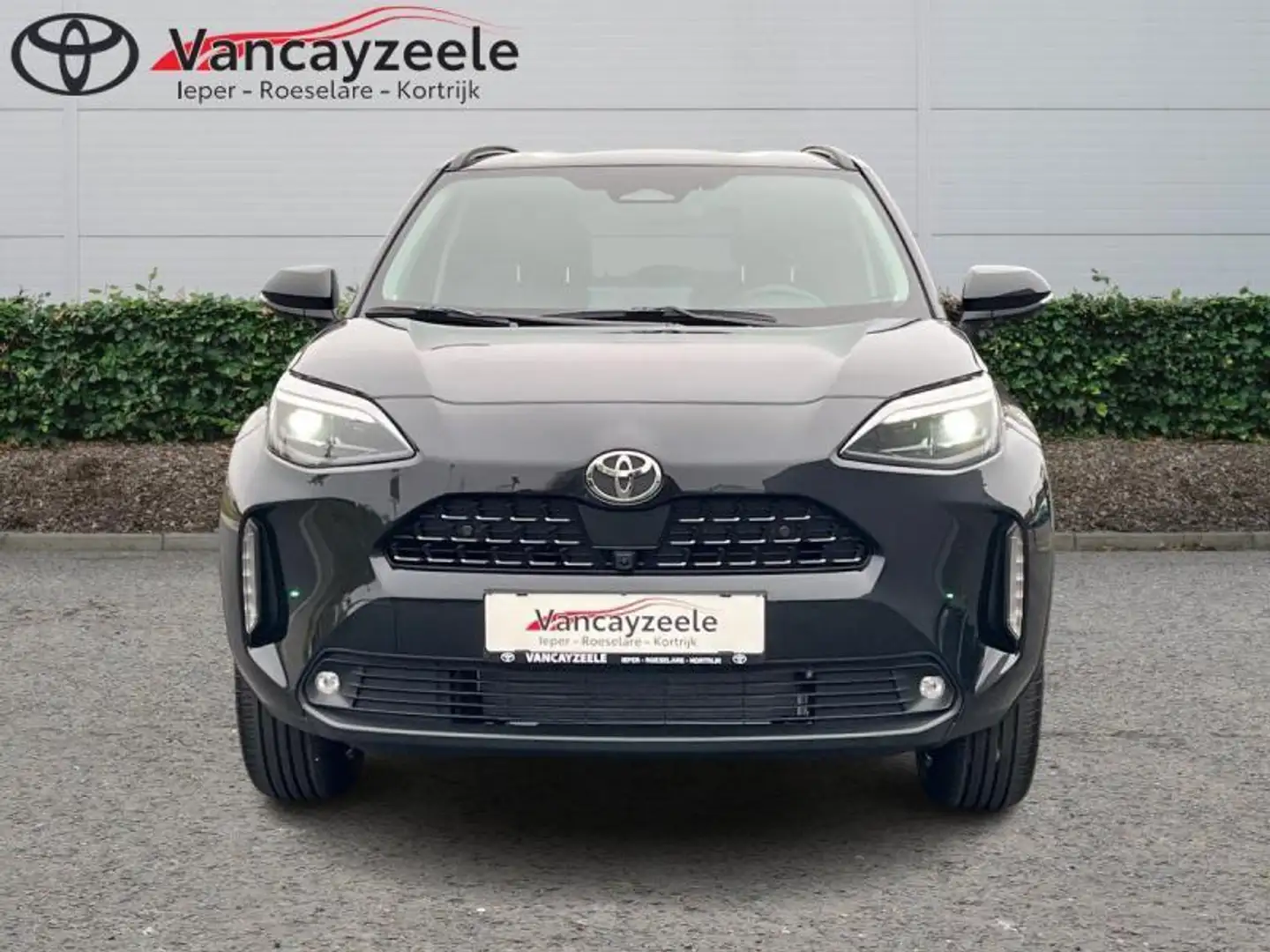 Toyota Yaris Cross Elegant Schwarz - 2
