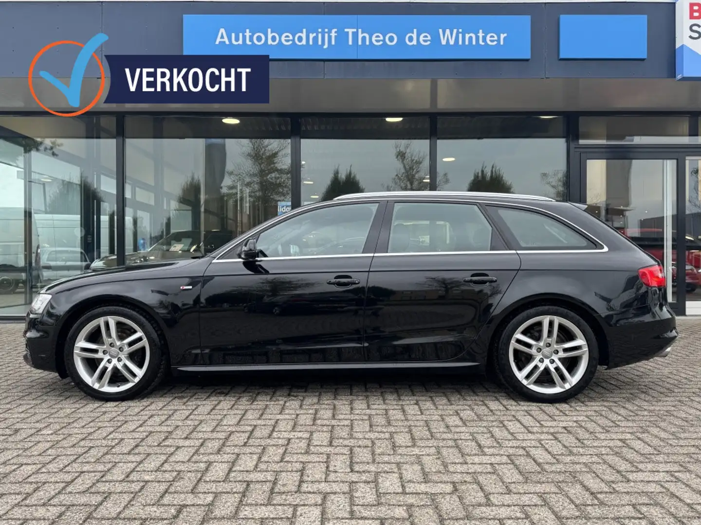 Audi A4 Avant 1.8 TFSI S Edition Noir - 2