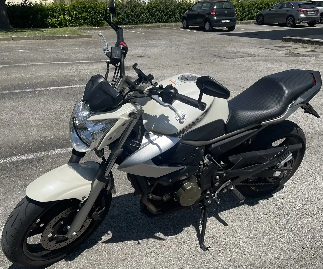 Yamaha XJ 600 - 1