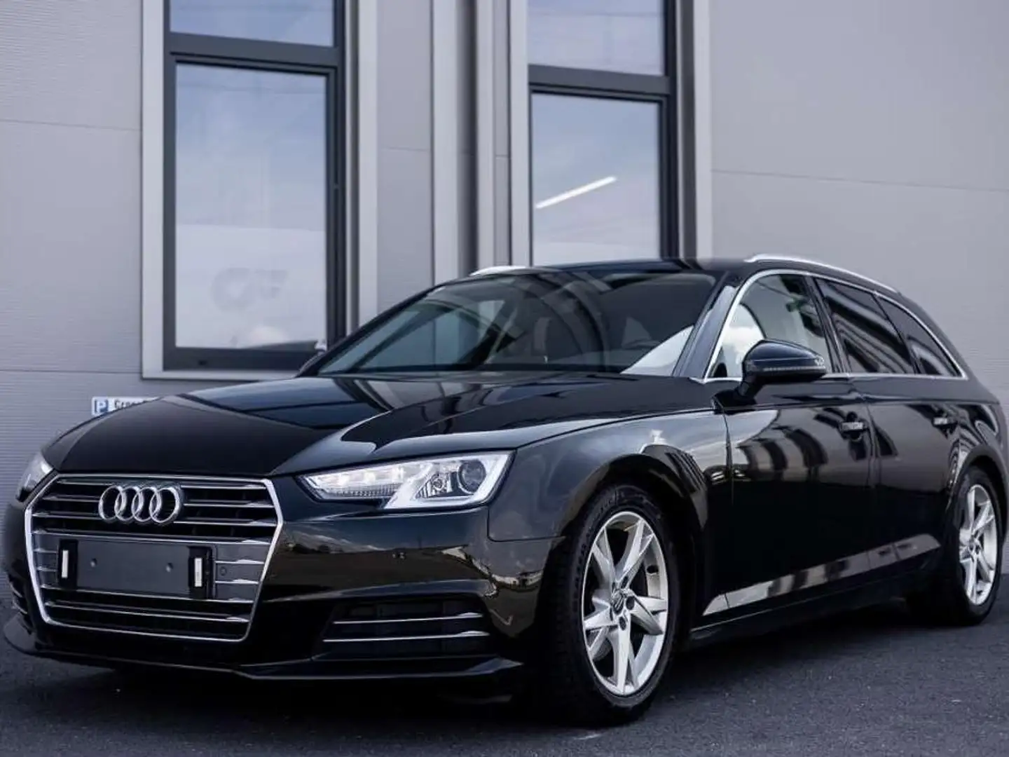 Audi A4 A4 Avant 2,0 TDI Sport S-tronic Sport Schwarz - 2