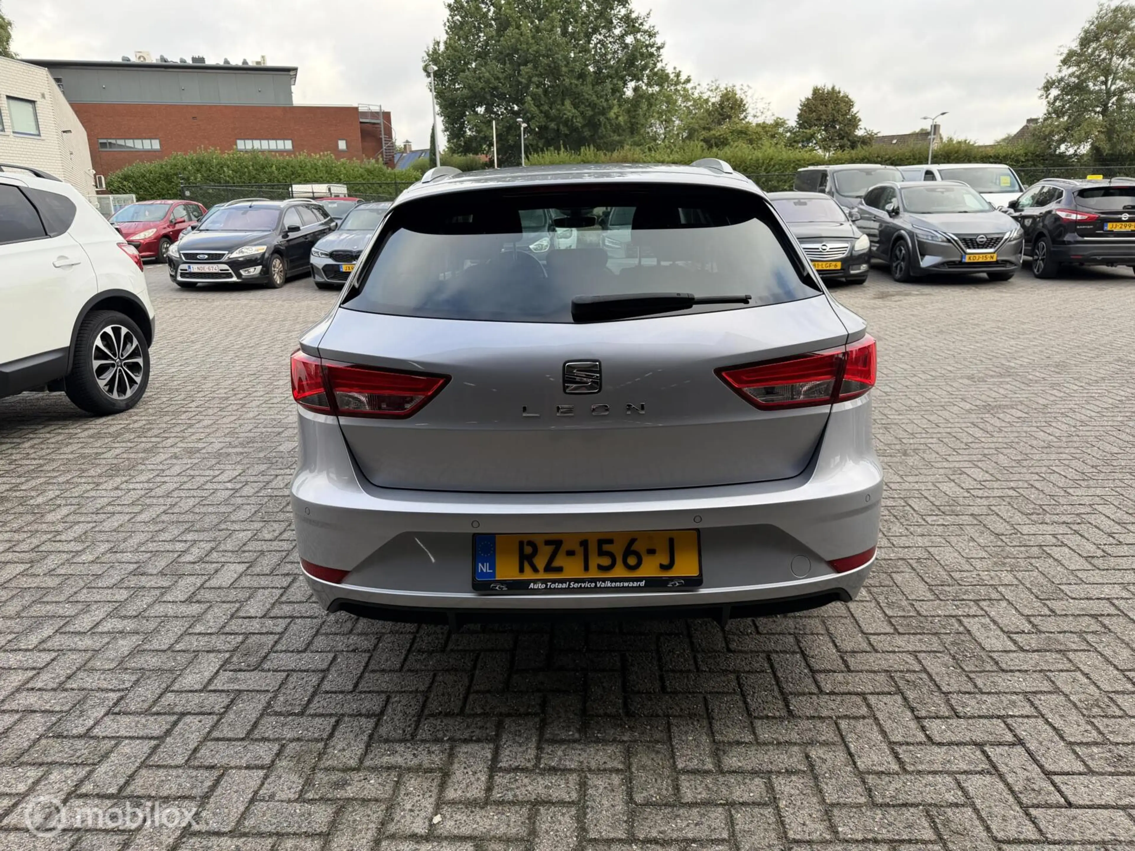 SEAT Leon ST 1.0 EcoTSI Style Business Intense NAVI*CARPLAY* — photo 5