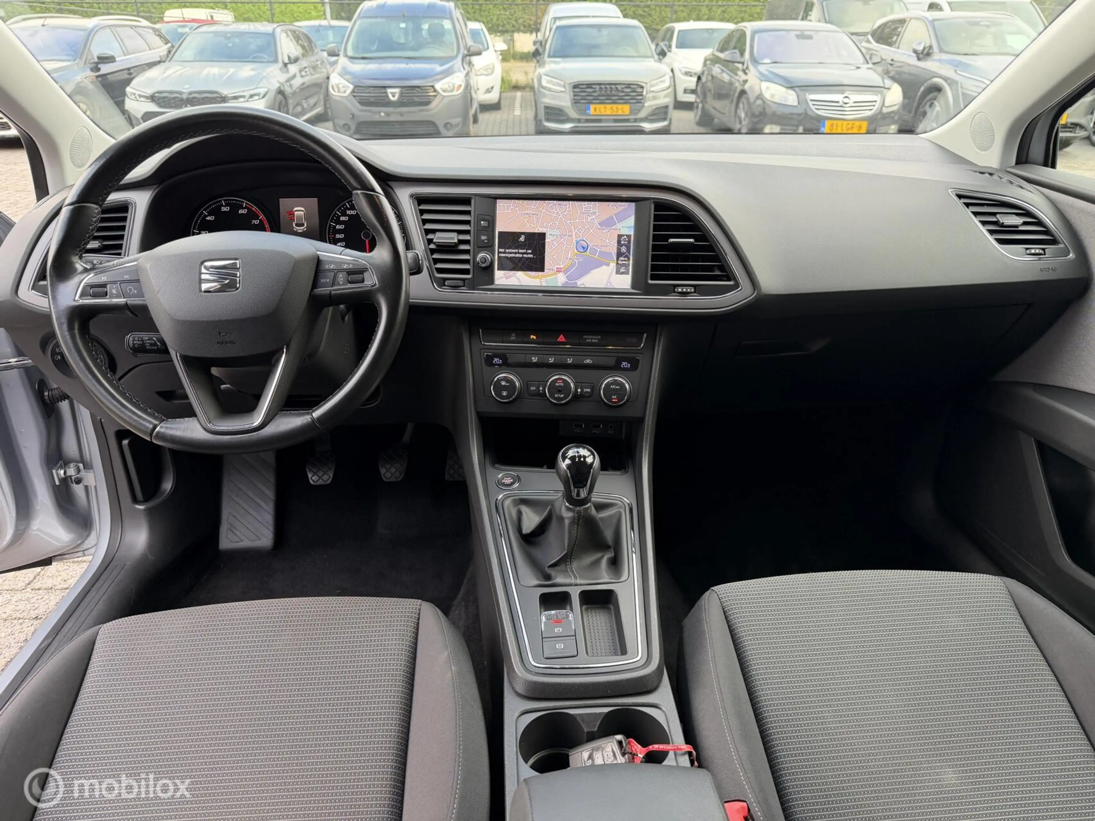 SEAT Leon ST 1.0 EcoTSI Style Business Intense NAVI*CARPLAY* — photo 9