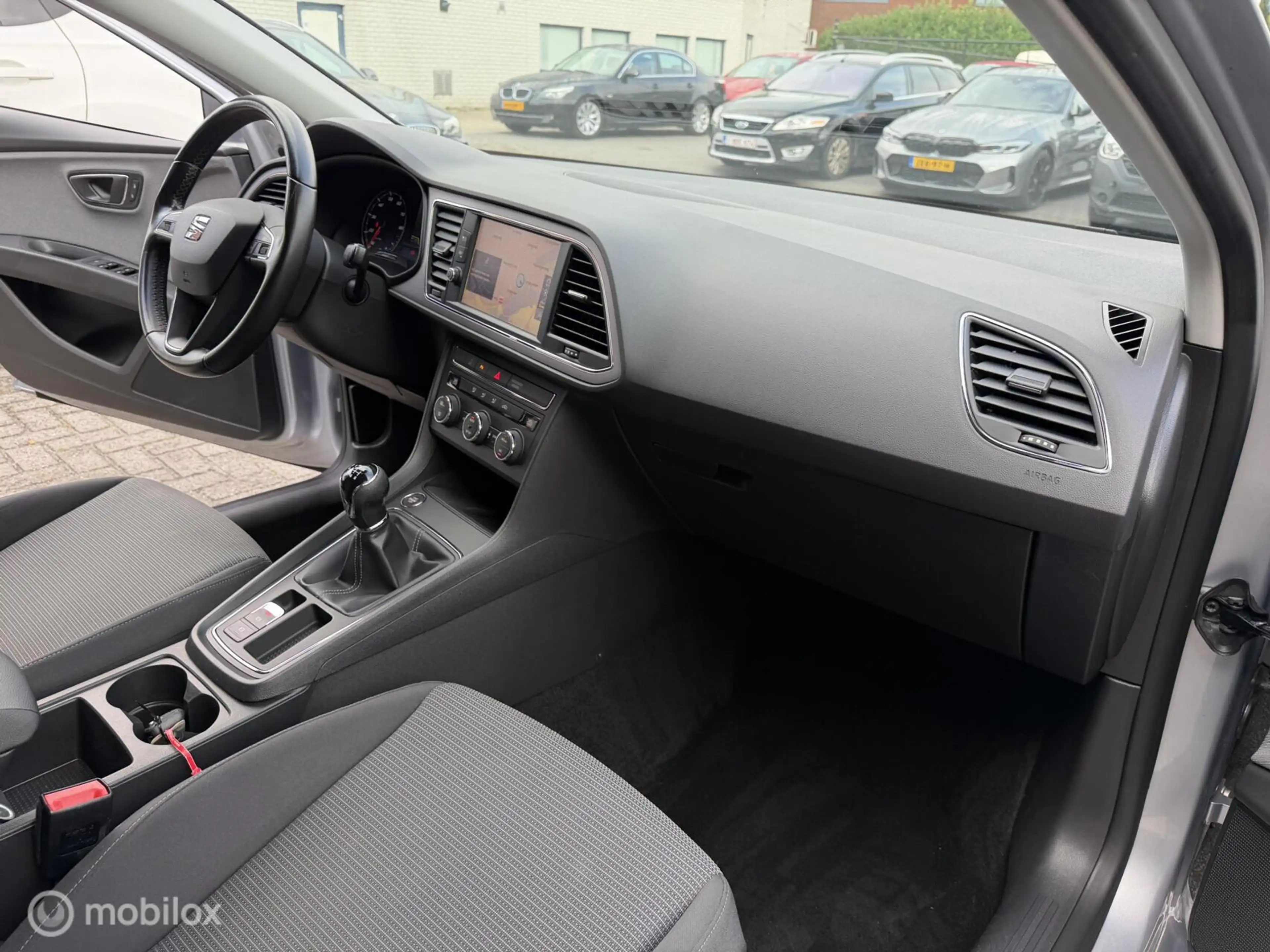 SEAT Leon ST 1.0 EcoTSI Style Business Intense NAVI*CARPLAY* — photo 10