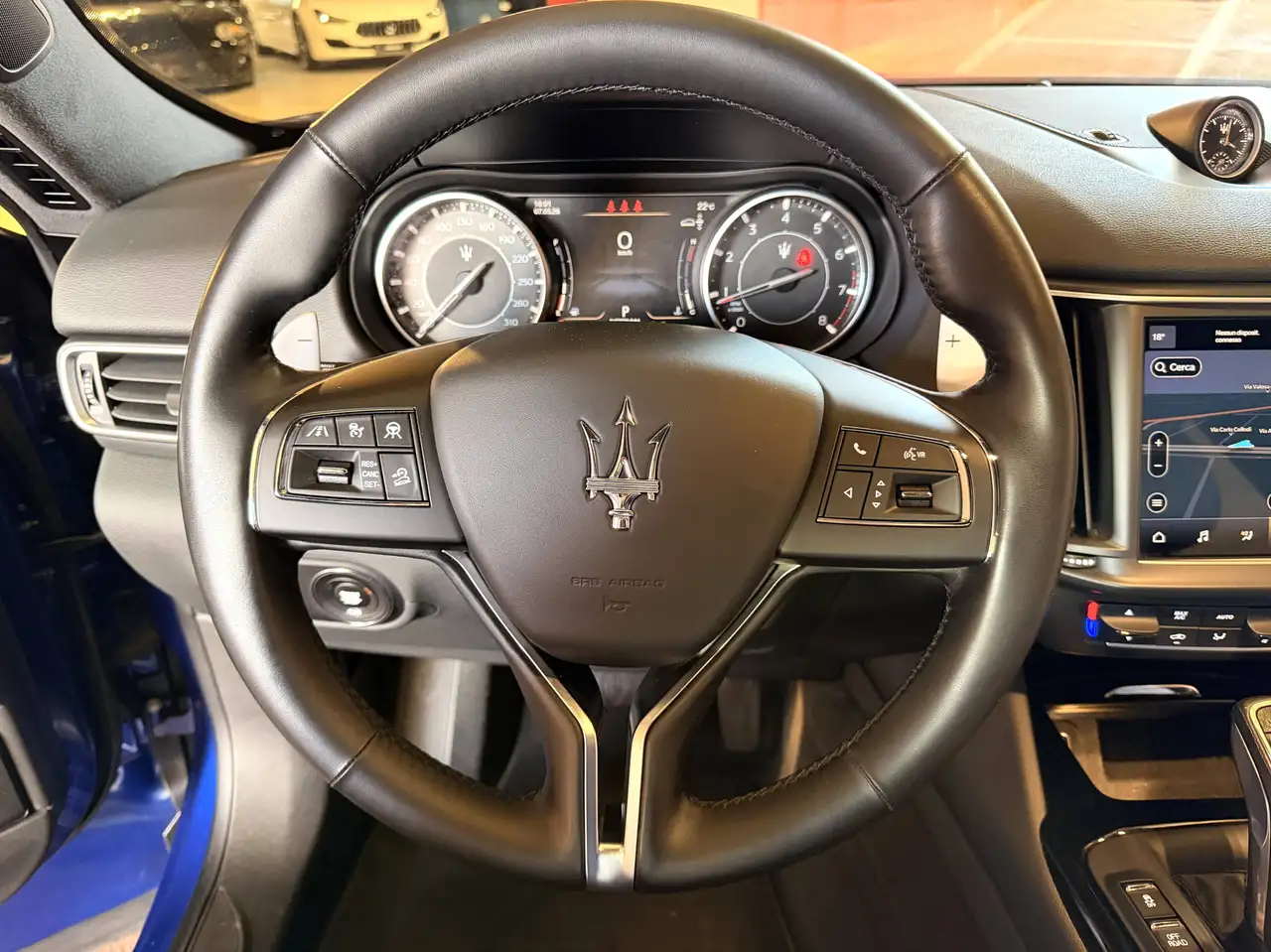 Maserati Levante 2022 — фото 11