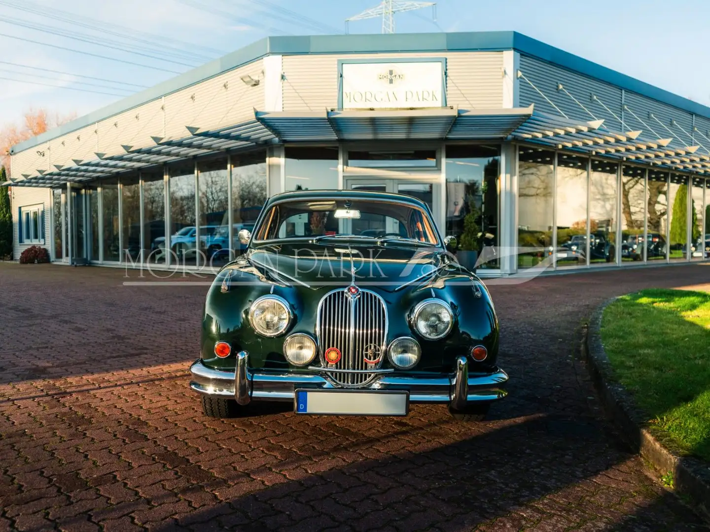 Jaguar MK II 2,4 ltr. *Overdrive + restauriert* Grün - 2