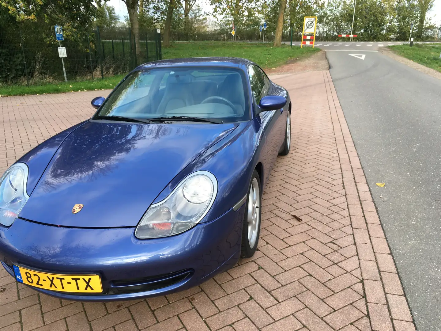 Porsche 911 911 3.4 Coupé Carrera 4 Синій - 2