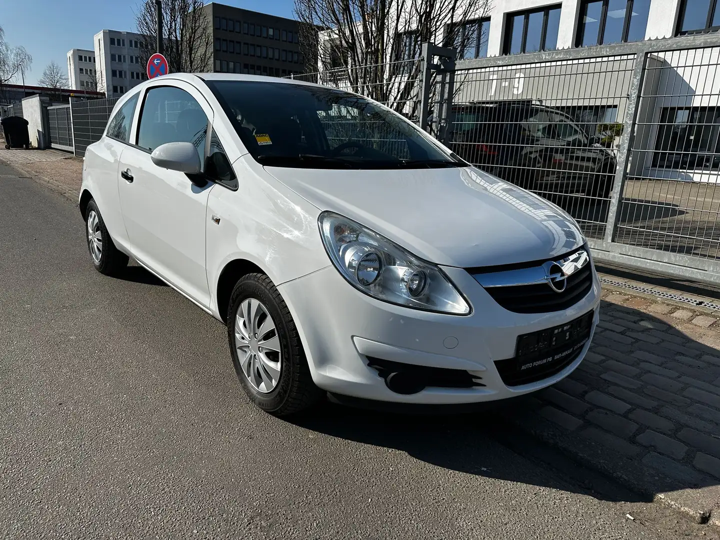 Opel Corsa 1.0 12V Edition Blanc - 1