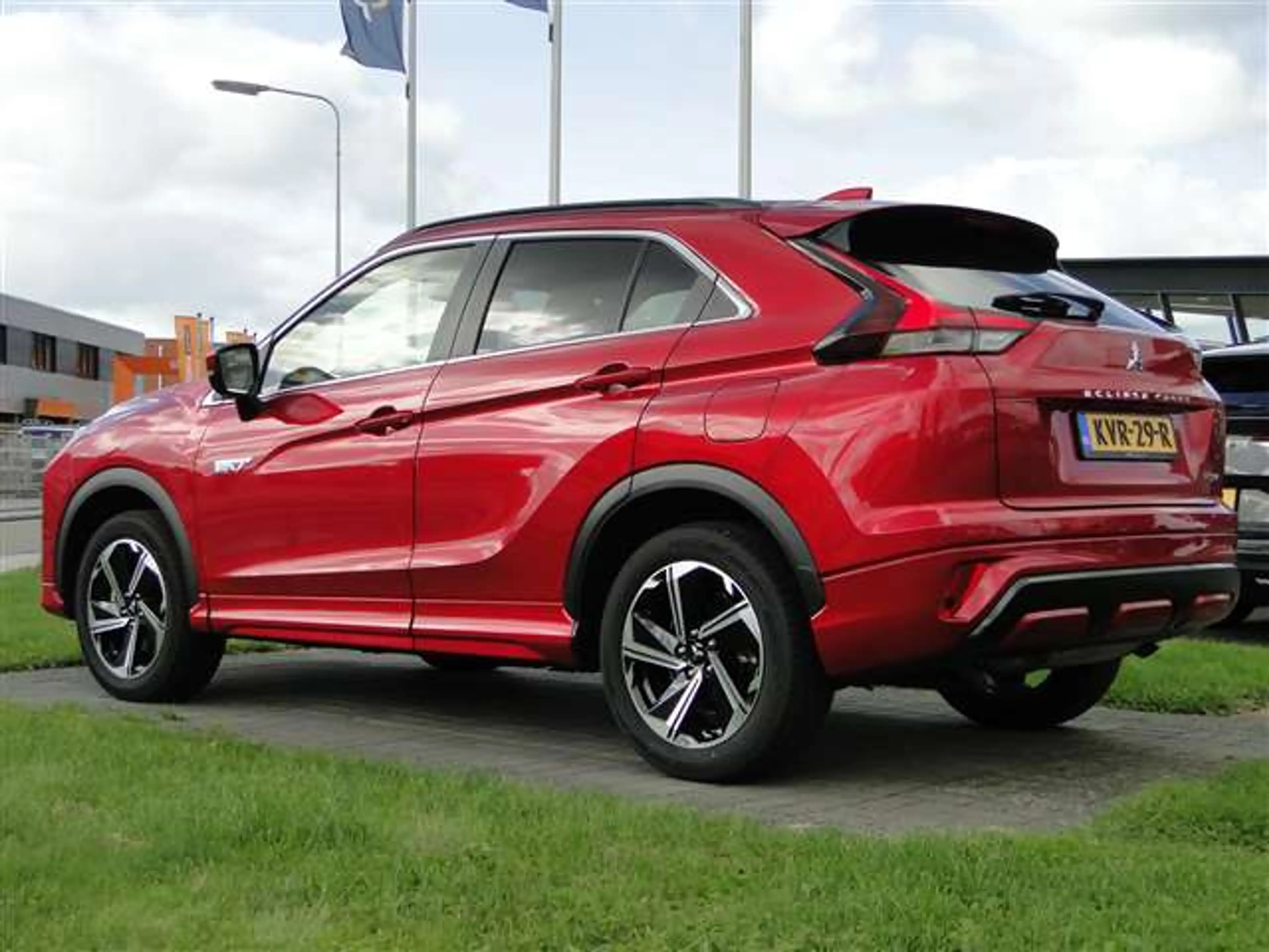 Mitsubishi Eclipse Cross PHEV 2.4 Executive | Led | Navi | Adaptief — photo 2