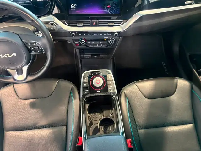 Kia E-Niro view 12