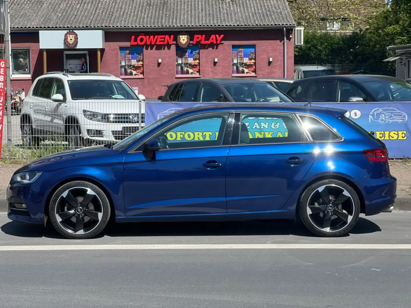 Audi A3 Sportback ambition*S-tronic*NAVI*SHZ*PDC*ACC Blau - 2