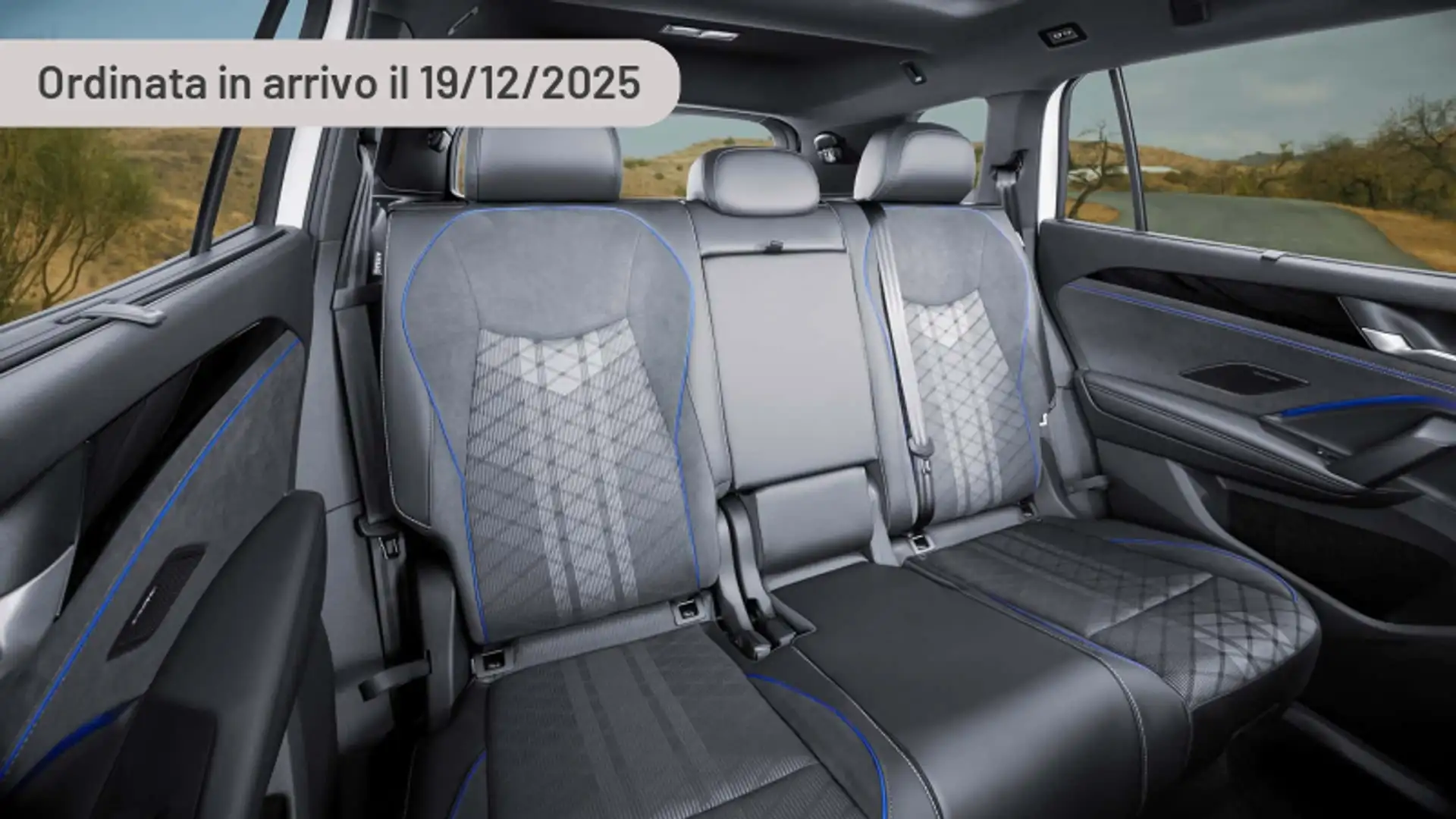 Volkswagen Tayron 2.0 TDI SCR DSG R-Line Plus Argento - 1
