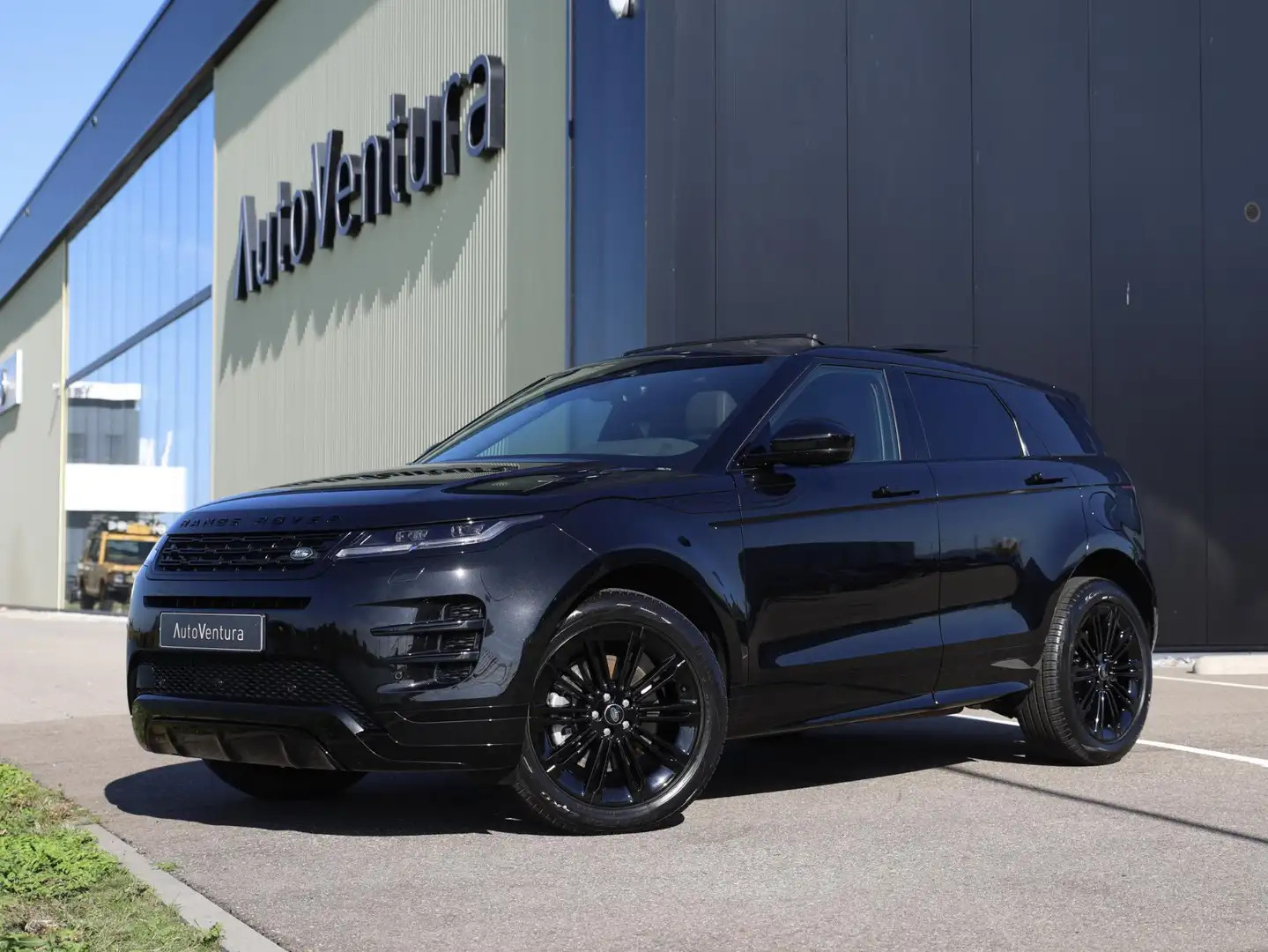 Land Rover Range Rover Evoque 1.5 P270e PHEV AWD Dynamic SE Facelift l Black Pac Schwarz - 1