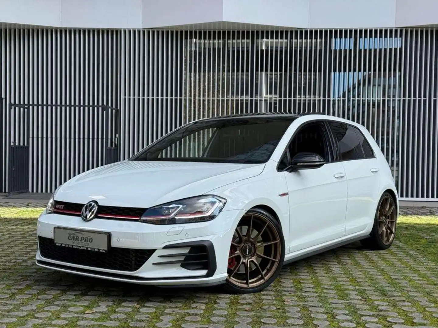 Volkswagen Golf GTI VII PERFORMANCE/244 PS / VIRTUAL COCPIT / CAR PLAY Blanc - 1