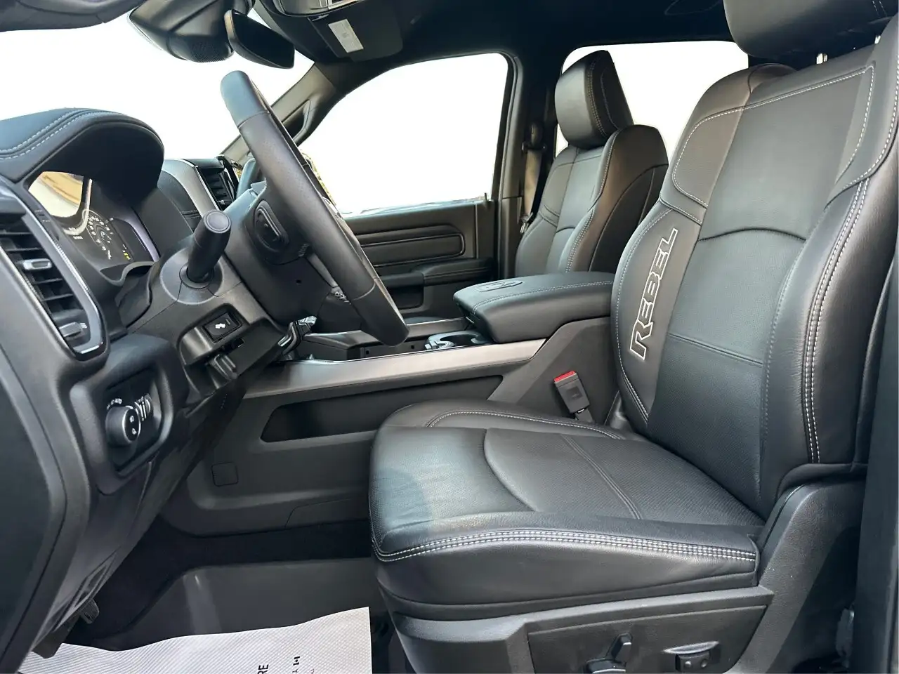 RAM 2500 снимка RAM 2500