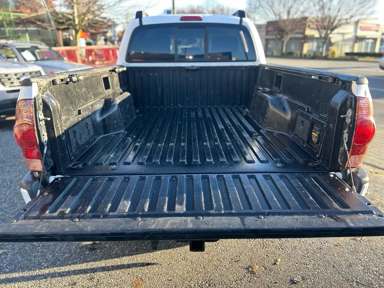 Toyota Tacoma снимка Toyota Tacoma