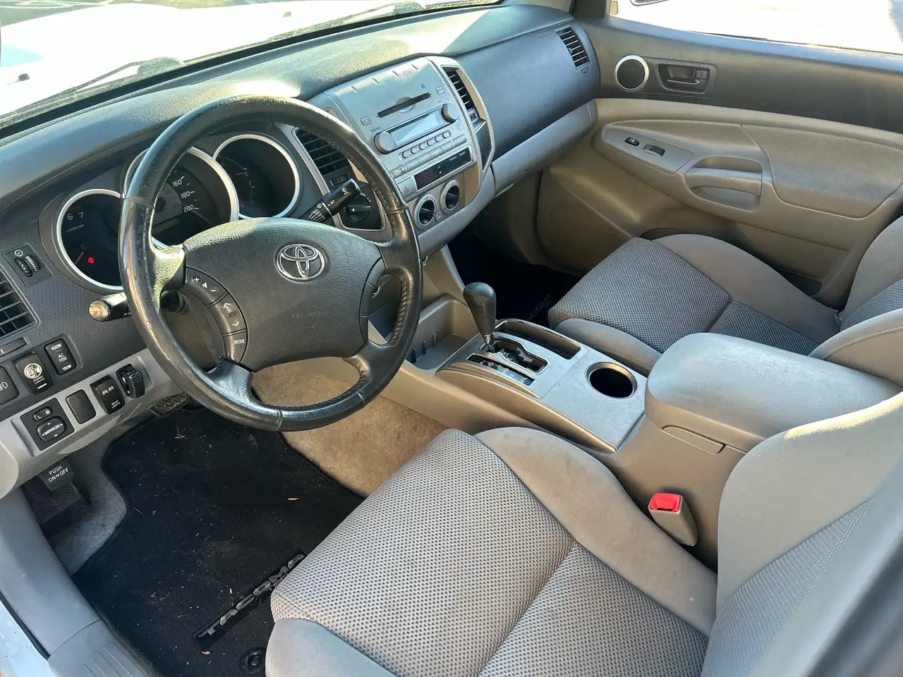 Toyota Tacoma снимка Toyota Tacoma