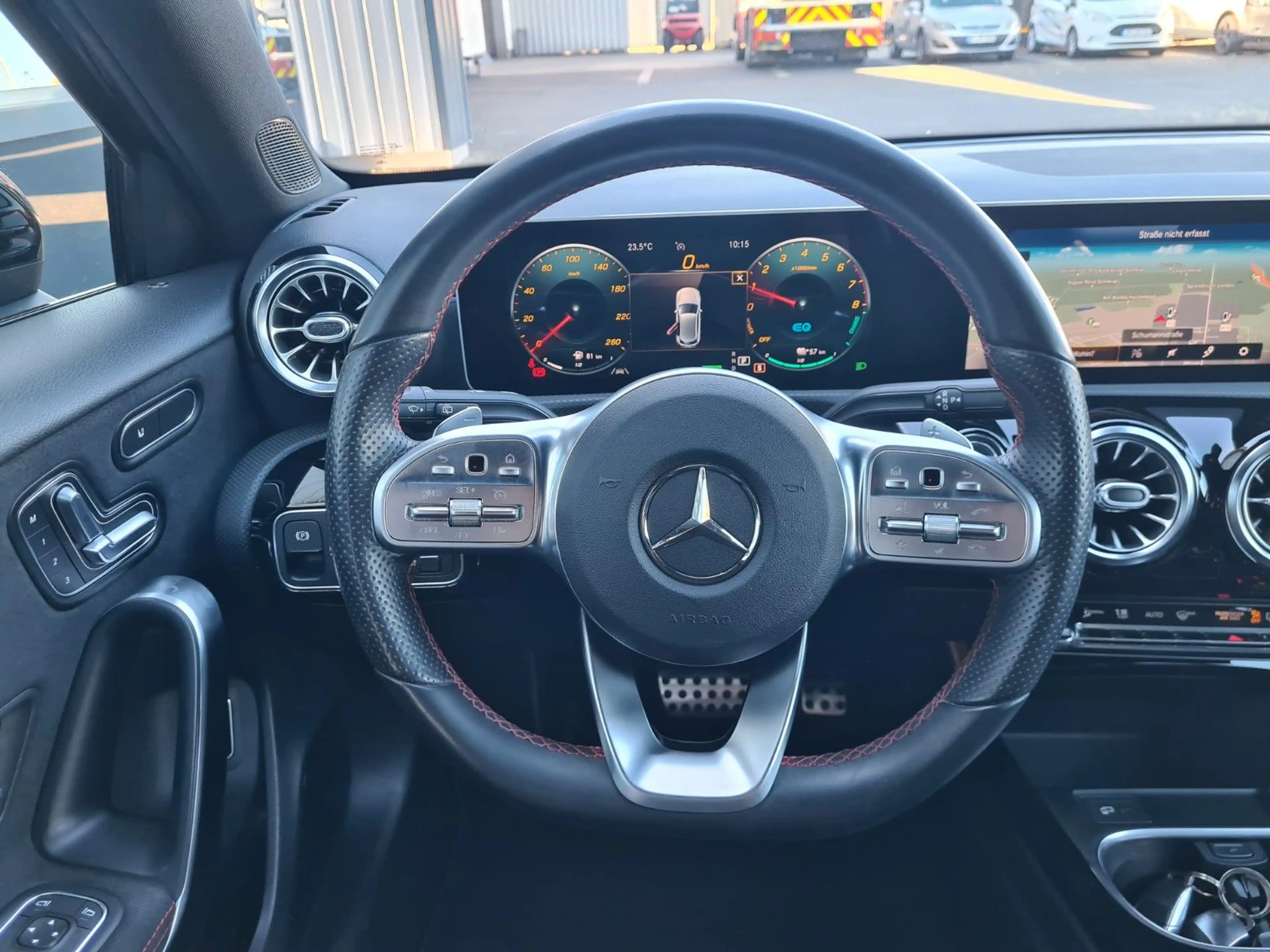 Mercedes-Benz A 250 e AMG LINE - WIDE - NIGHT - AMBIENTE - — photo 12