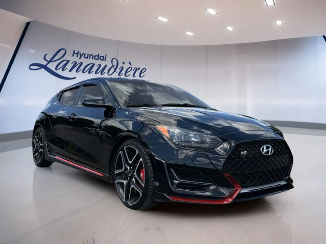 Hyundai VELOSTER photo Hyundai VELOSTER