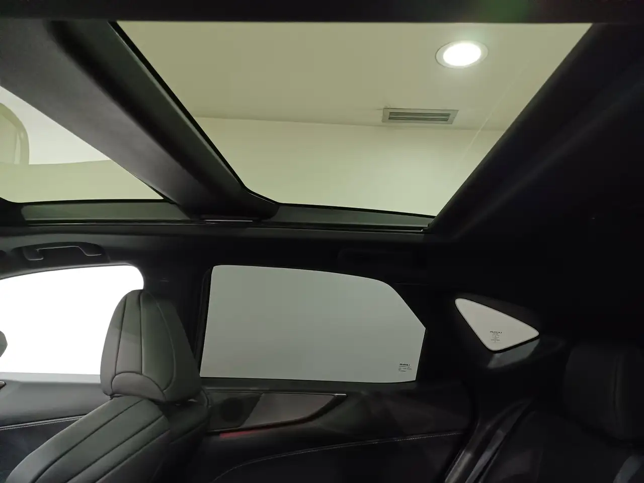 Lexus NX снимка Lexus NX
