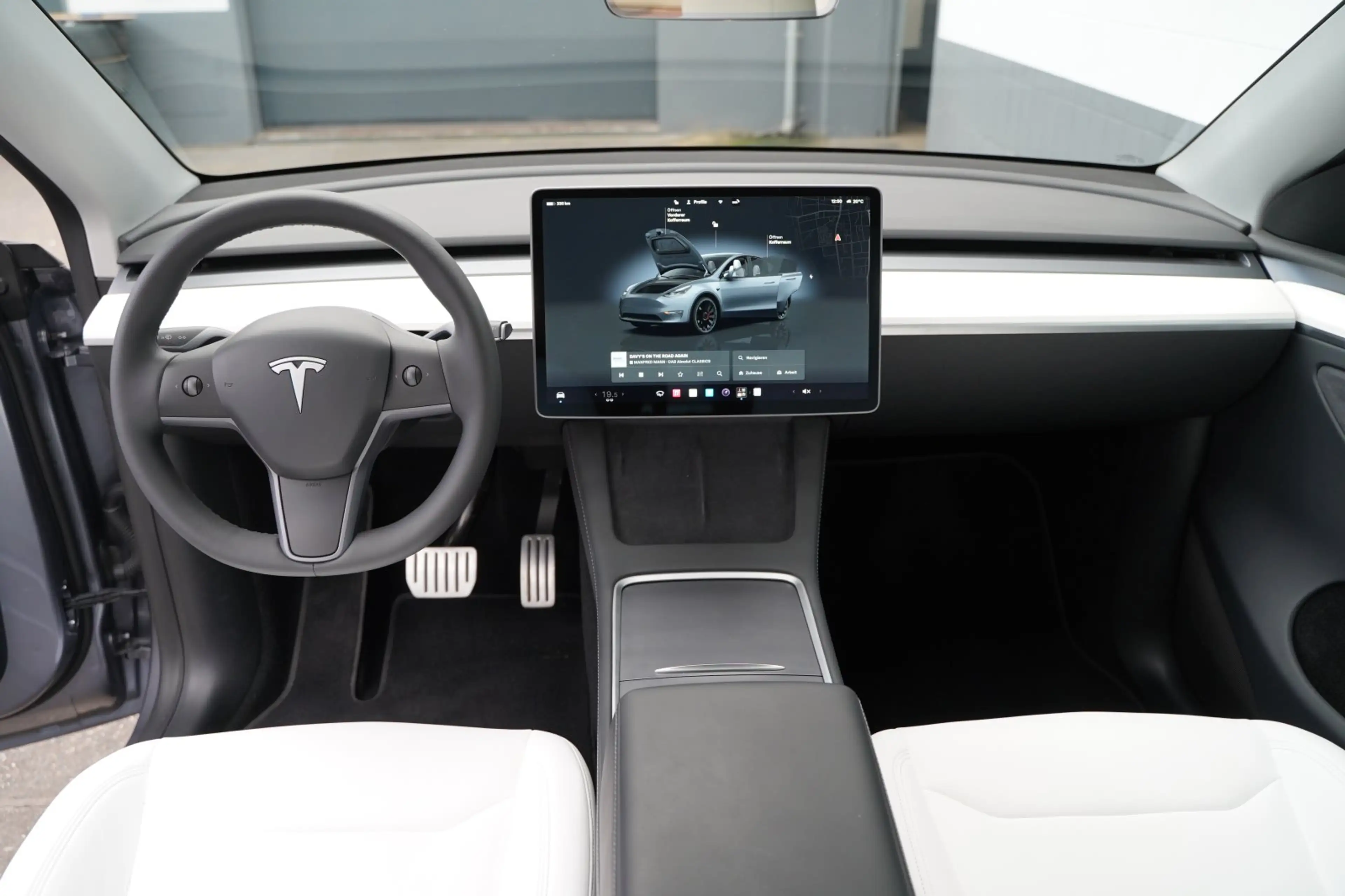 Tesla Model Y Performance *innen weiß*AHK*Mwst.* — photo 14