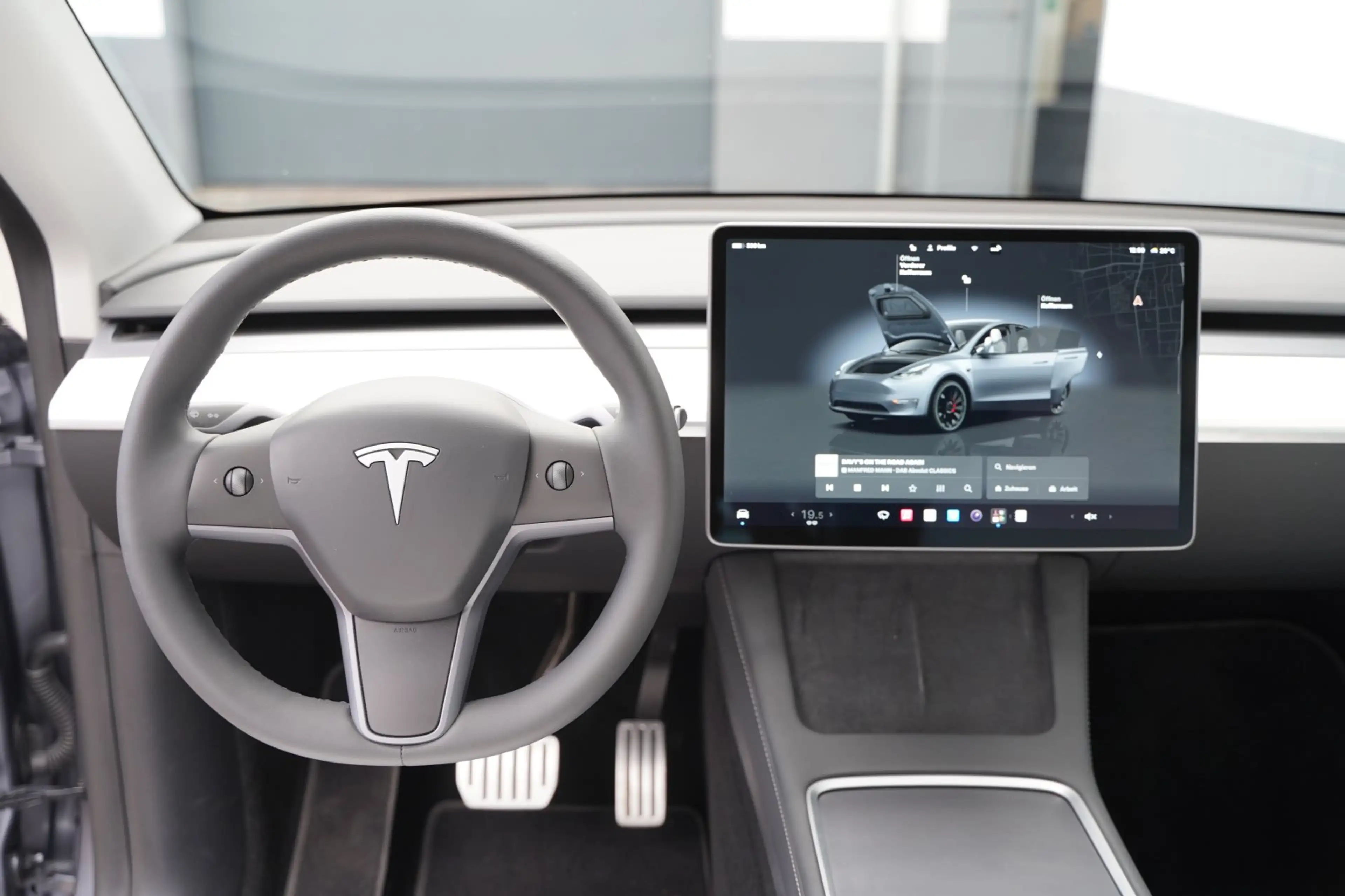 Tesla Model Y Performance *innen weiß*AHK*Mwst.* — photo 15