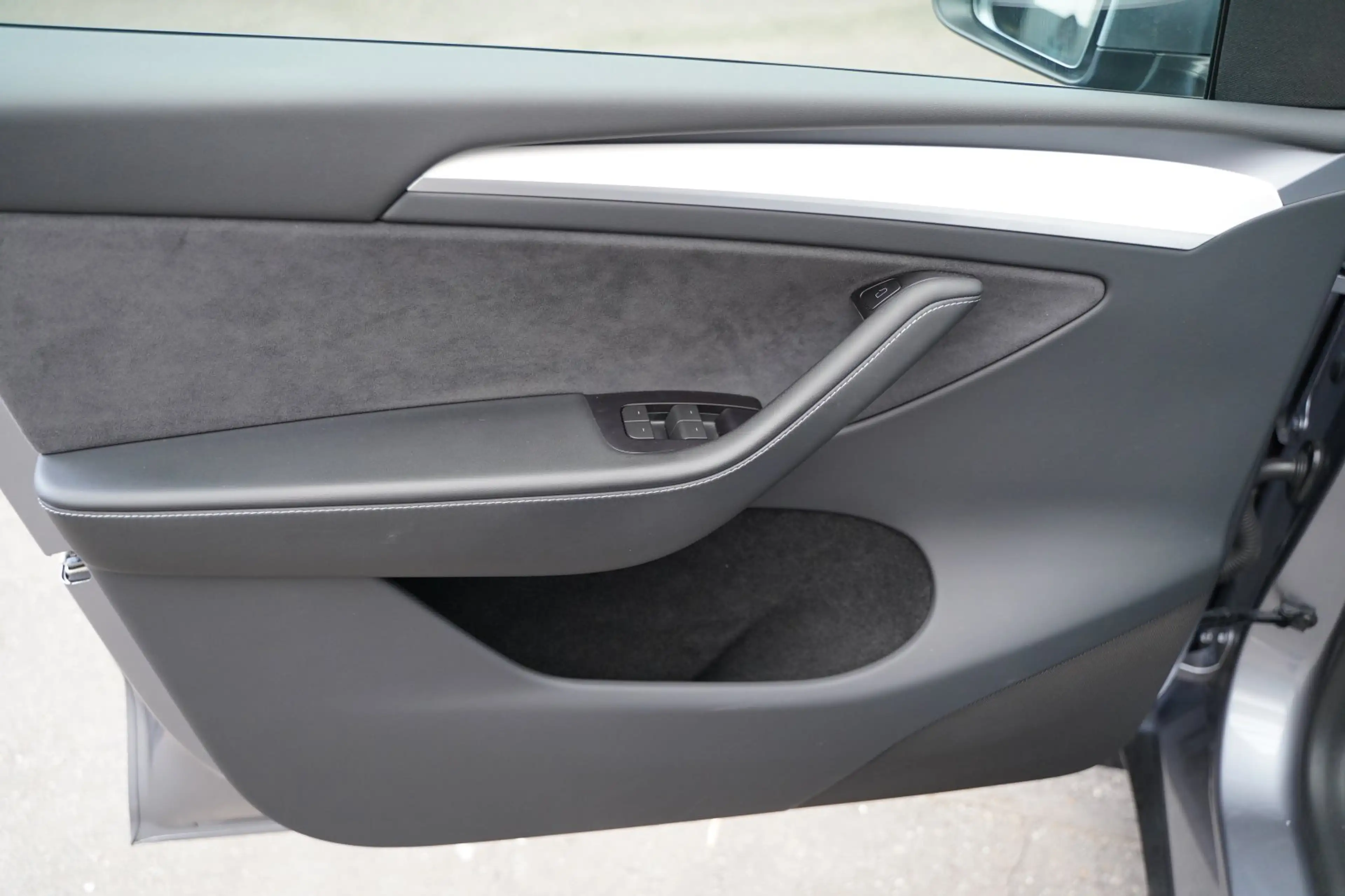 Tesla Model Y Performance *innen weiß*AHK*Mwst.* — photo 11