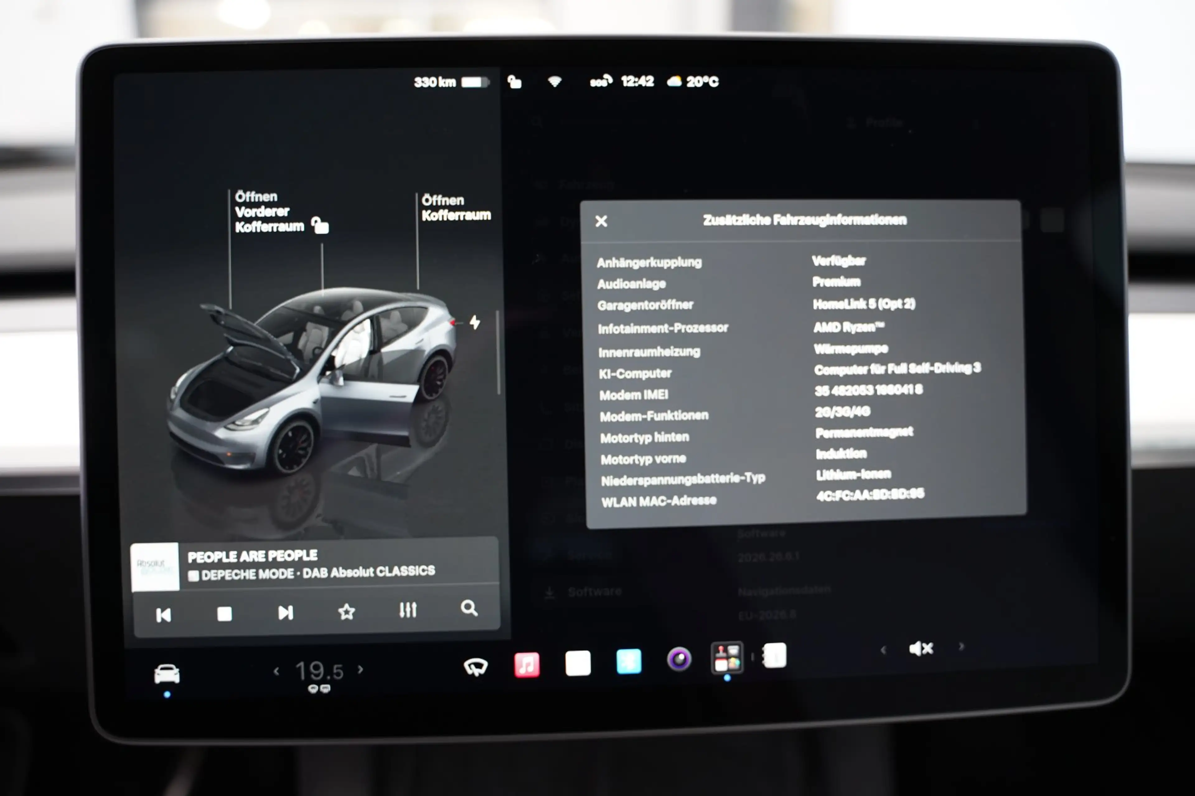 Tesla Model Y Performance *innen weiß*AHK*Mwst.* — photo 13
