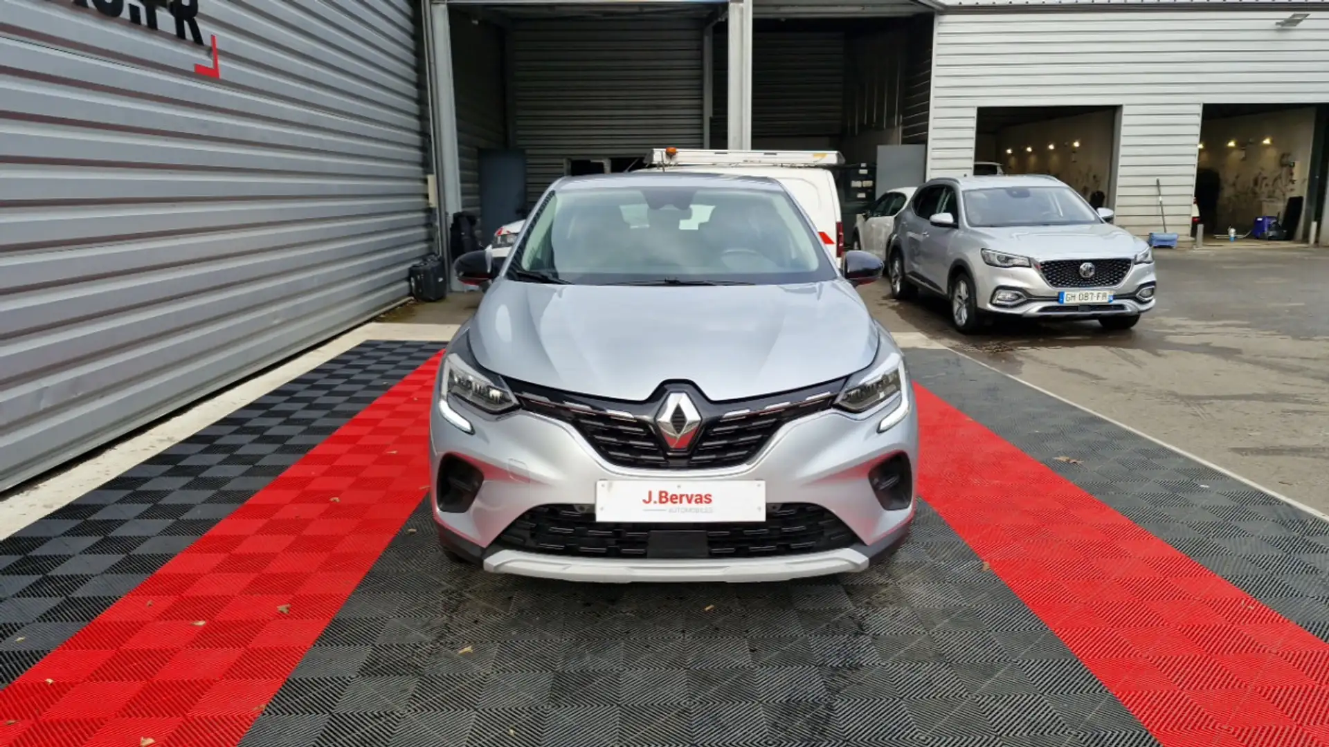 Renault Captur Business Blue dCi 115 EDC - 2