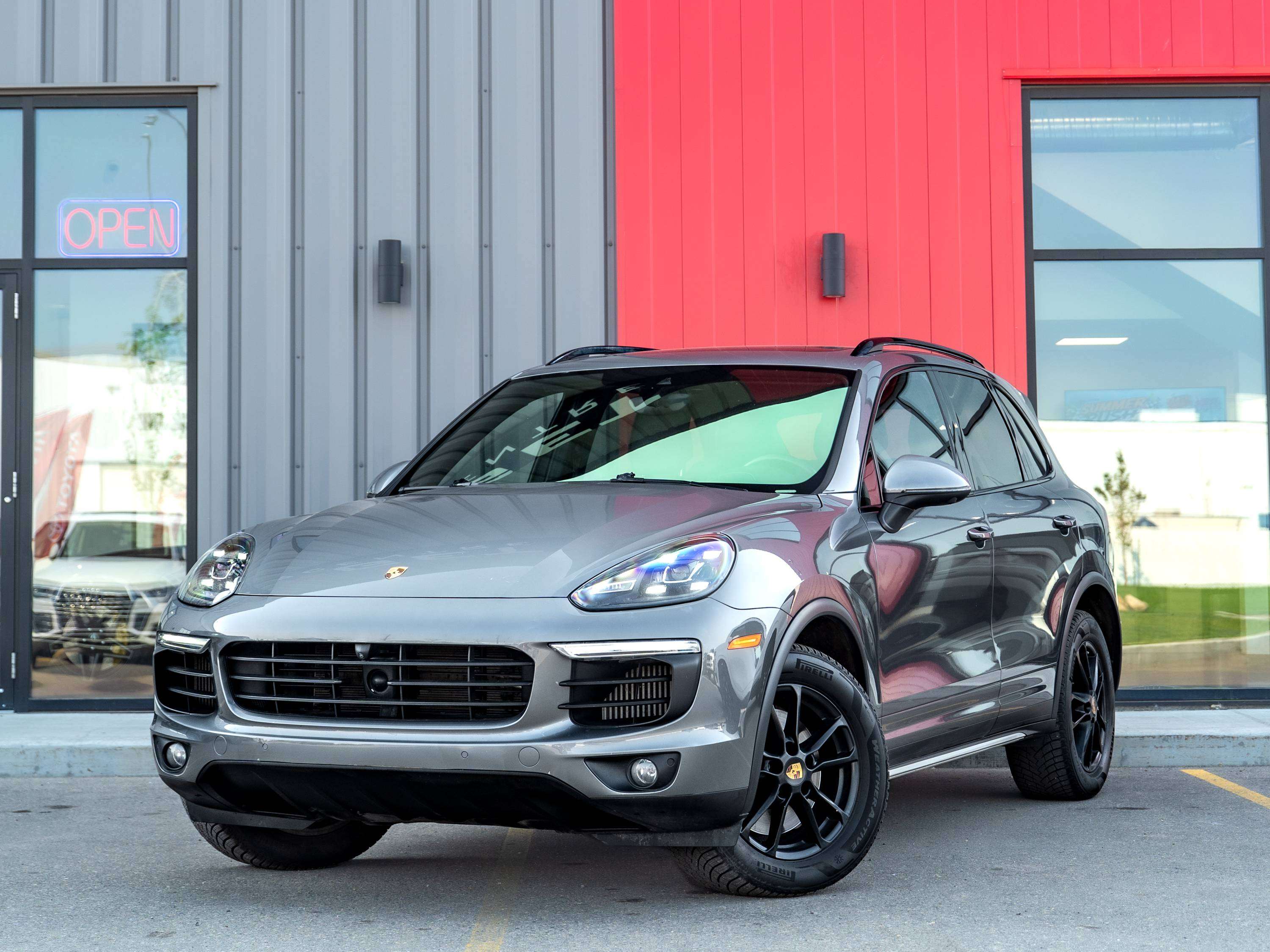 2016 Porsche Cayenne S - 420HP I GTS Seats I 360 Cam I Dynamic Lights — снимка 1
