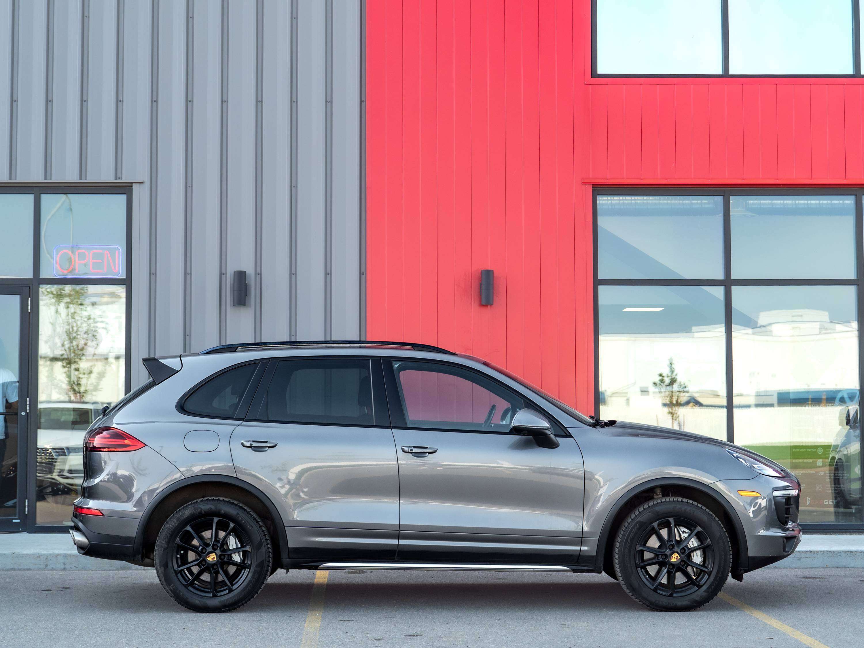 2016 Porsche Cayenne S - 420HP I GTS Seats I 360 Cam I Dynamic Lights — снимка 1