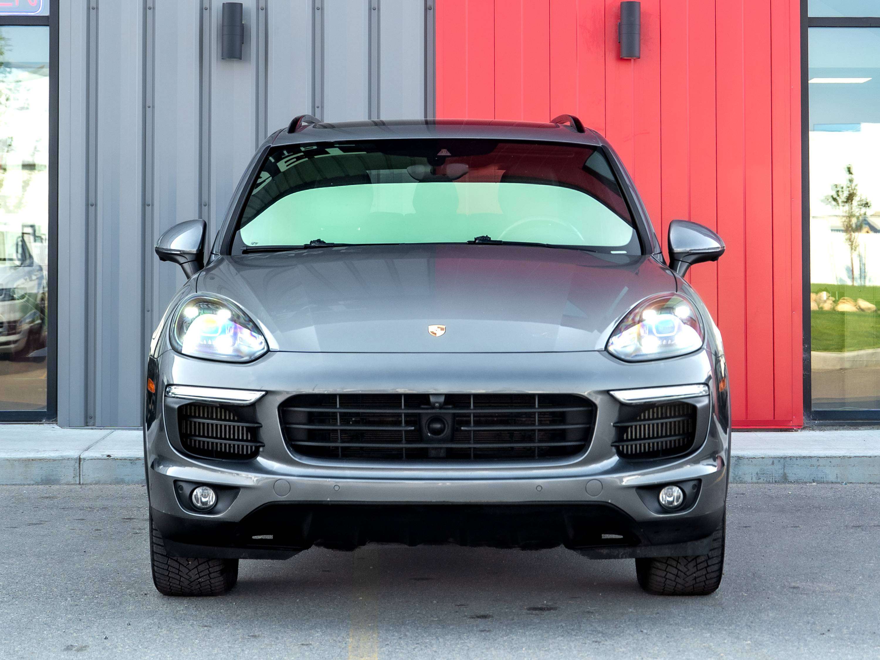 2016 Porsche Cayenne S - 420HP I GTS Seats I 360 Cam I Dynamic Lights — снимка 1