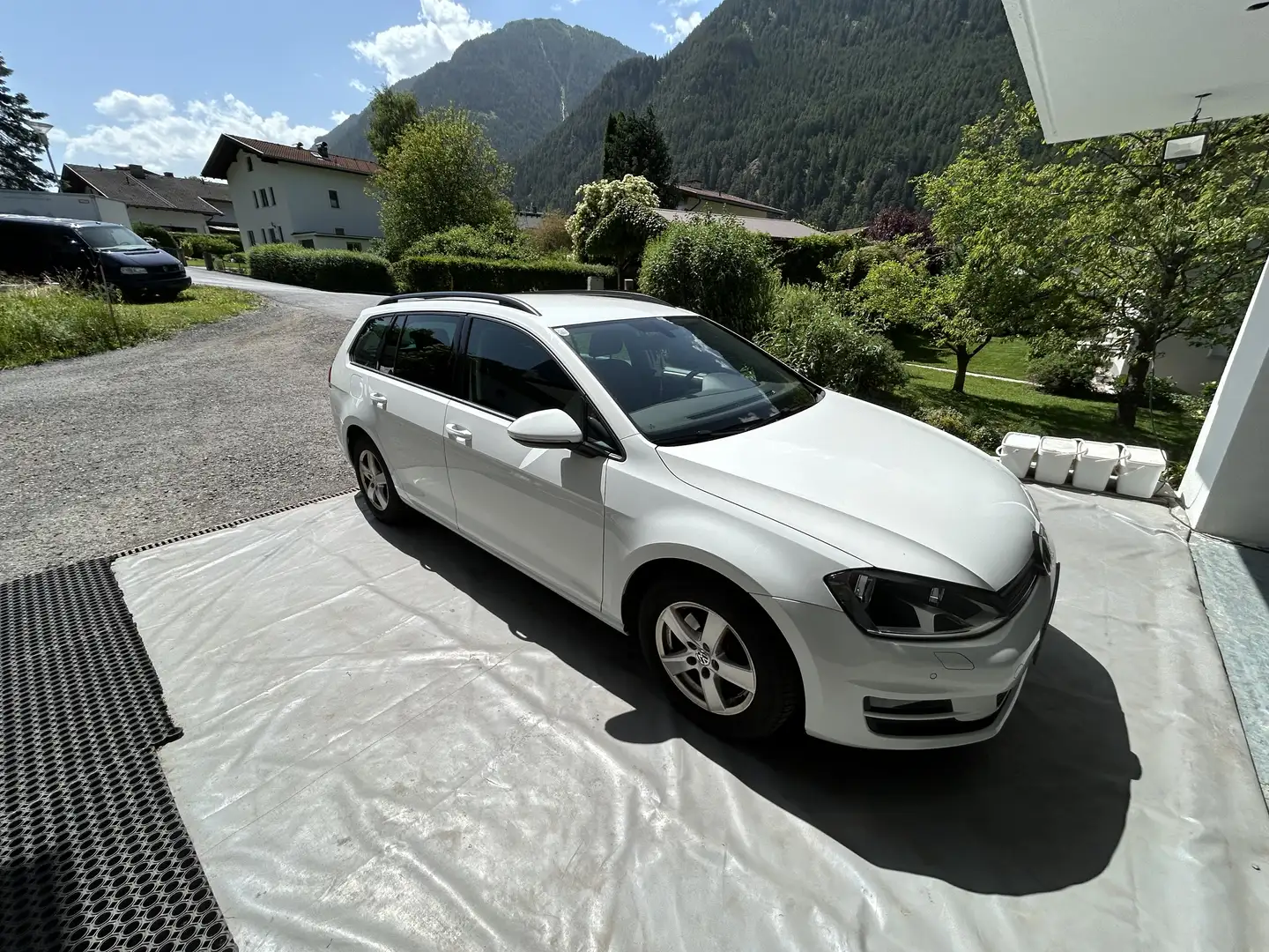 Volkswagen Golf Variant Rabbit BMT 1,6 TDI 4Motion - 1