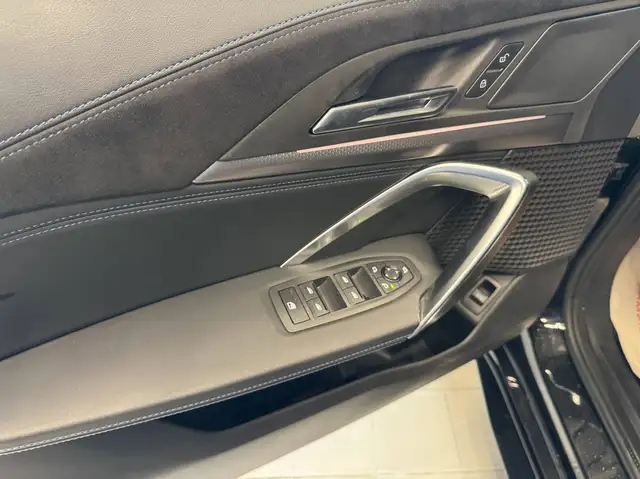 BMW X2 view 10