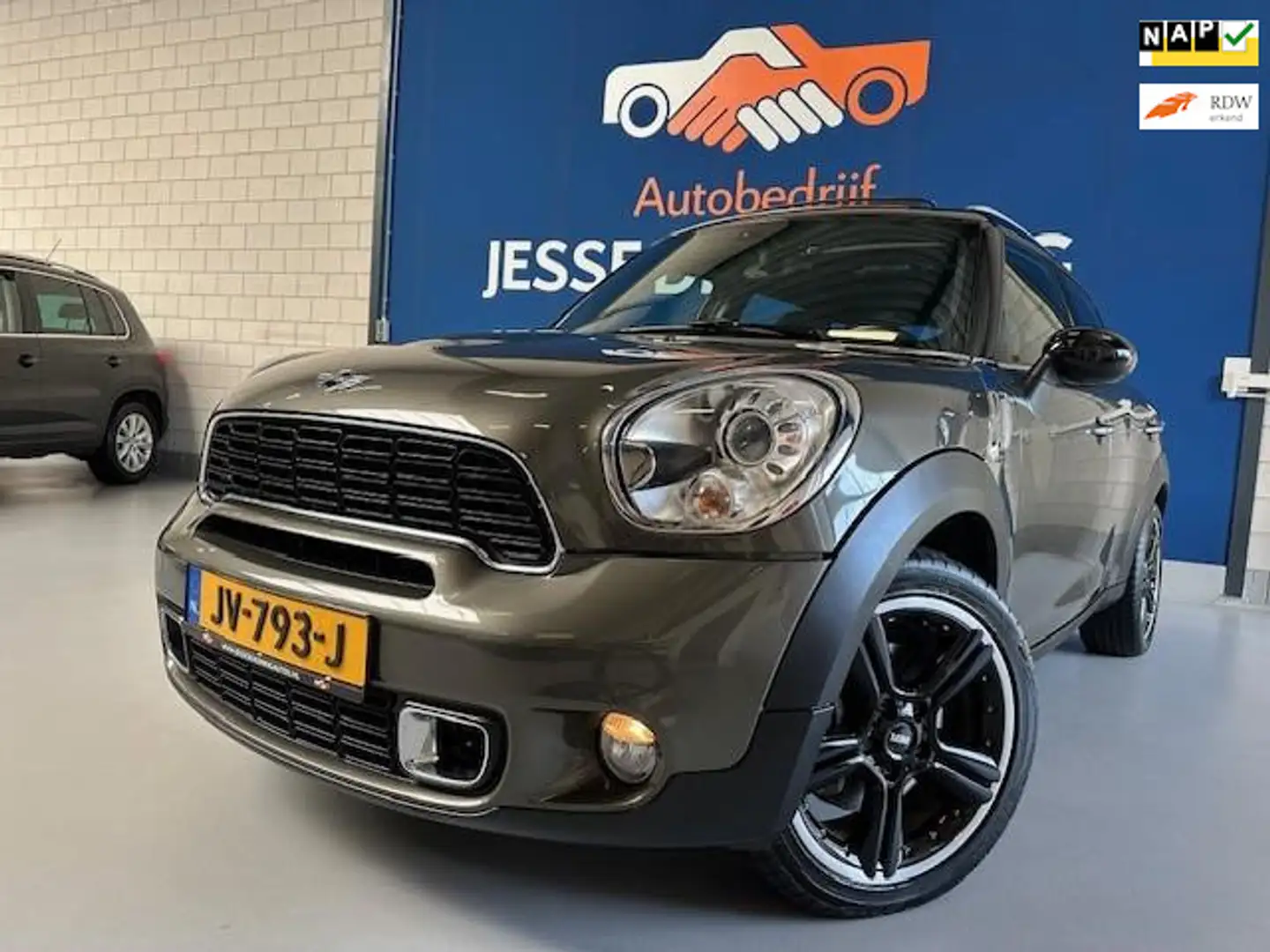 MINI Cooper S Countryman Mini 1.6 automaat.bj.2011.leder.panoramadak.cruise Grijs - 1
