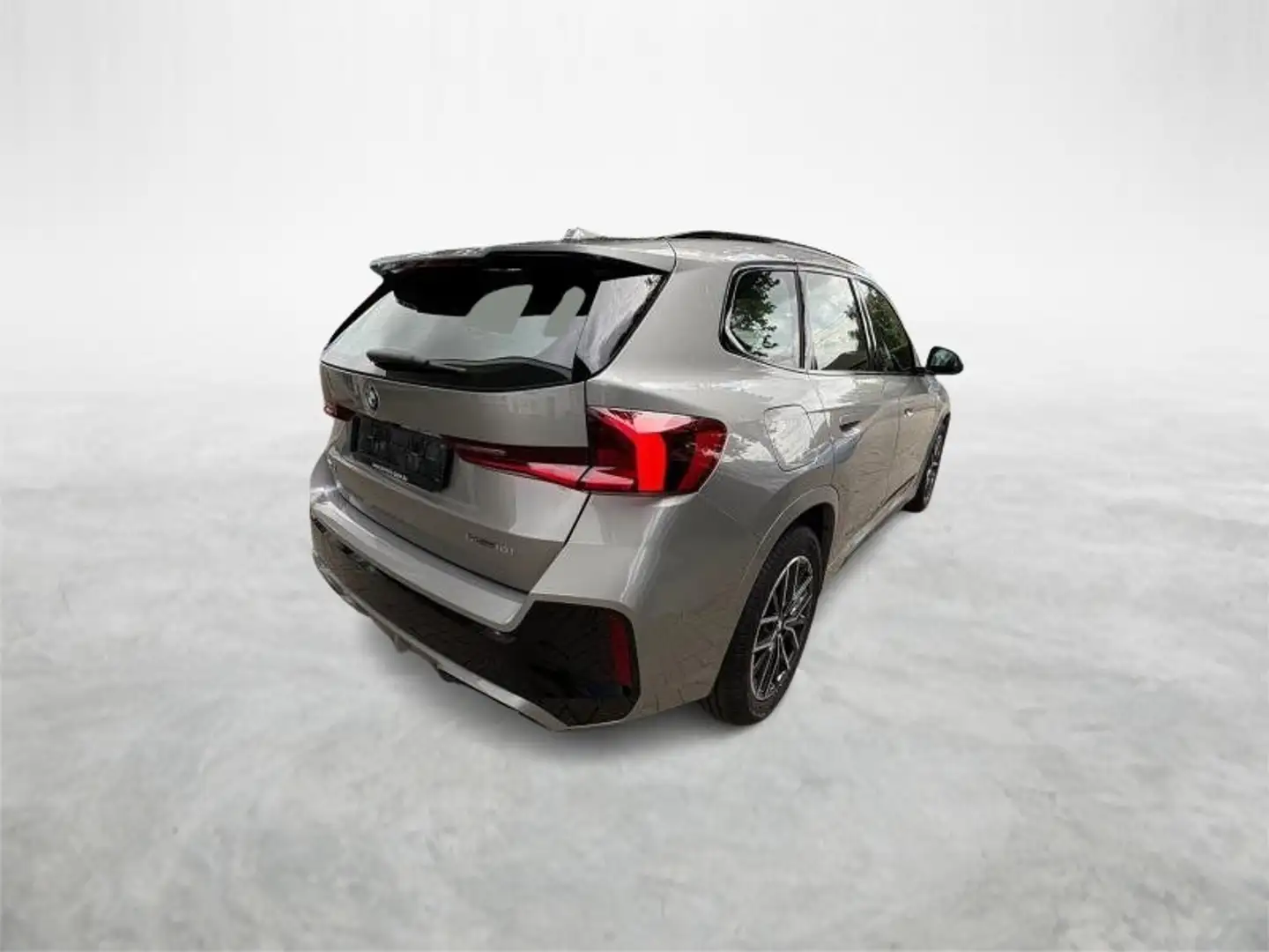 BMW X1 sDrive 18iA Pack M Sport 5 KM Gris - 2