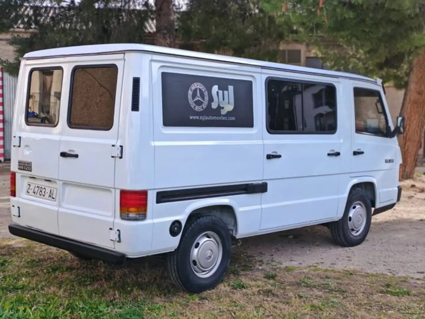 Mercedes-Benz 100D ES UNA MB 120 Blanco - 2