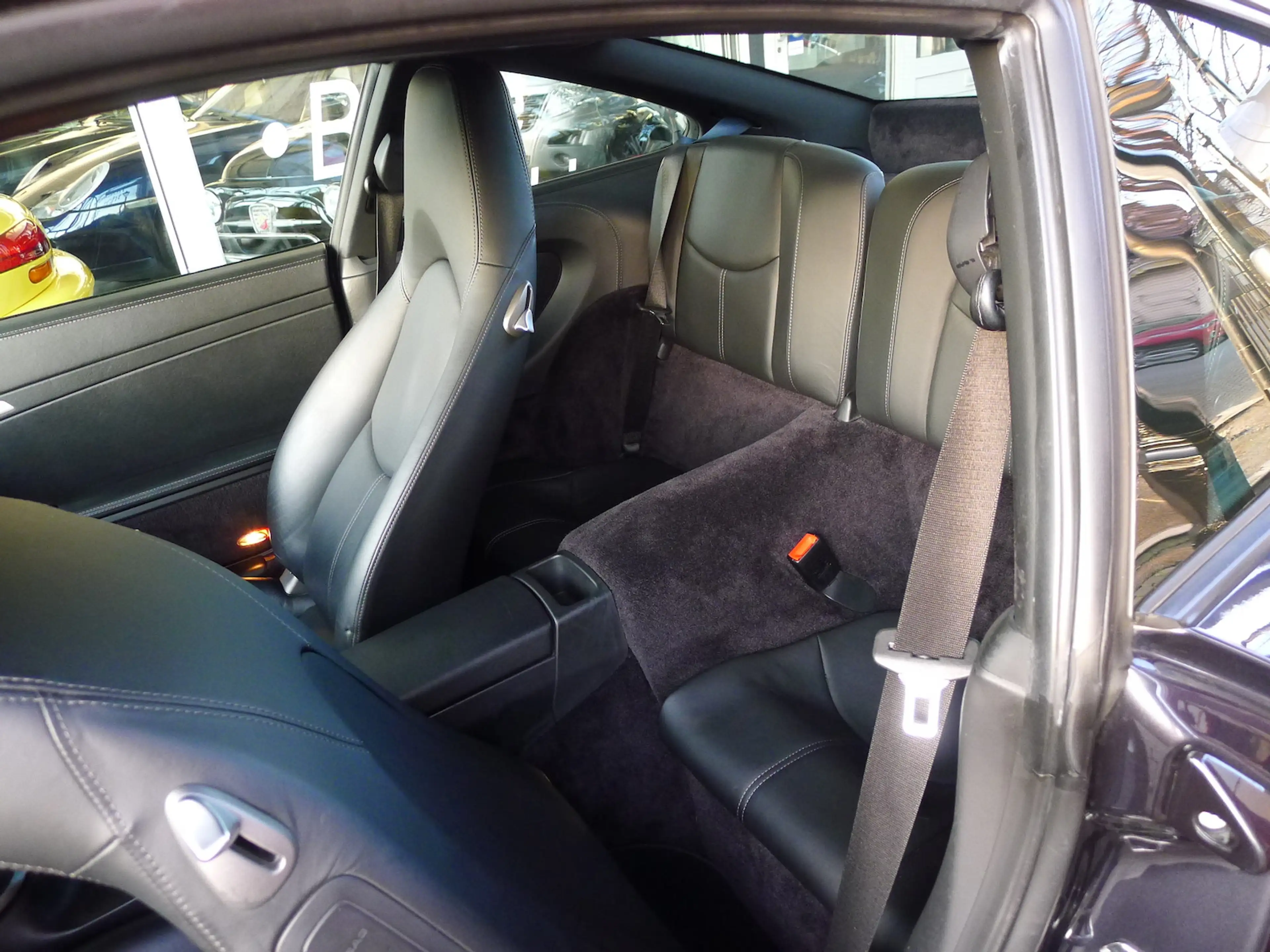 Porsche 997 Coupe 47.000 km! deutsche Ausl. ! 1. Hand — photo 9