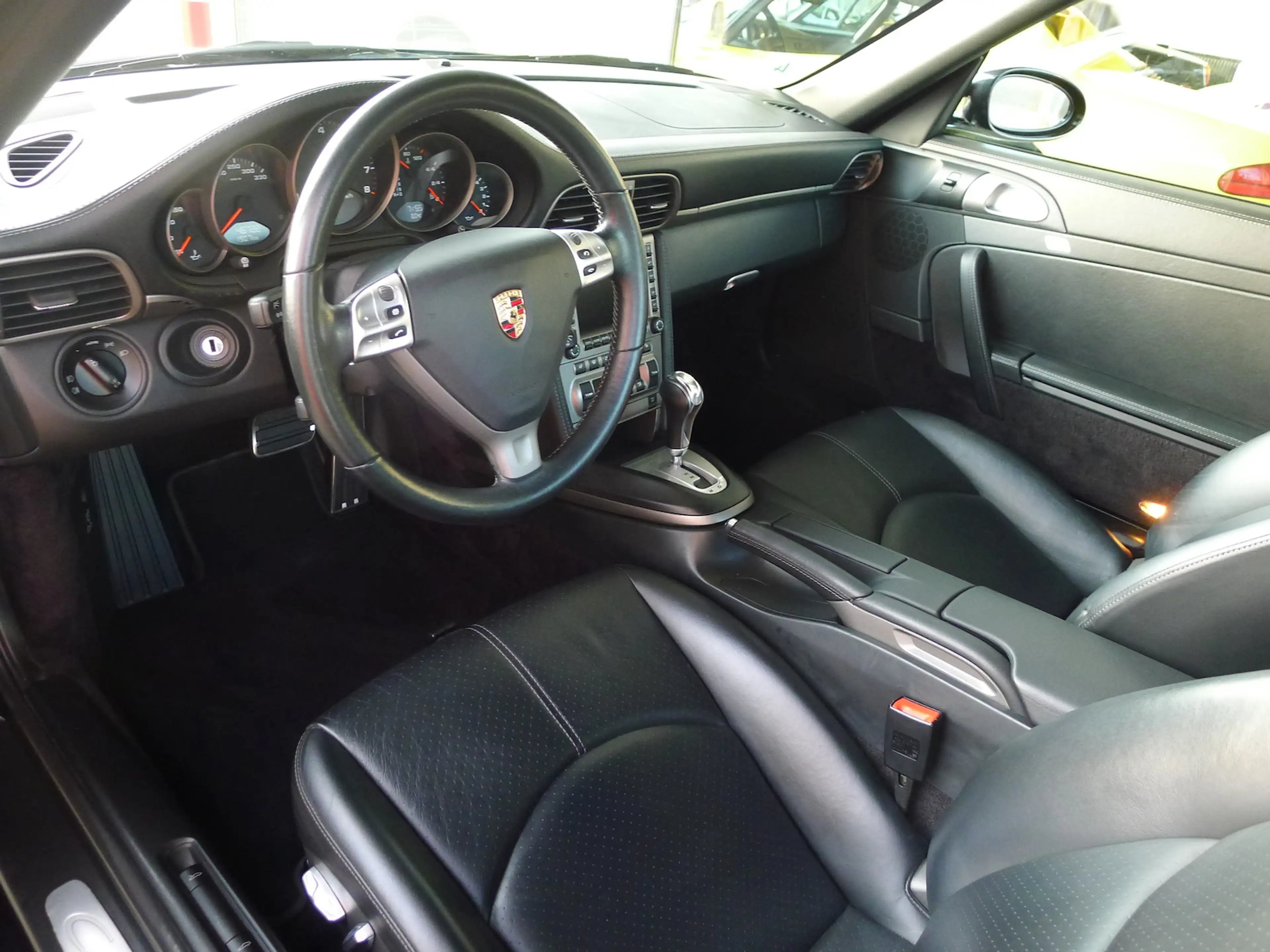 Porsche 997 Coupe 47.000 km! deutsche Ausl. ! 1. Hand — photo 6
