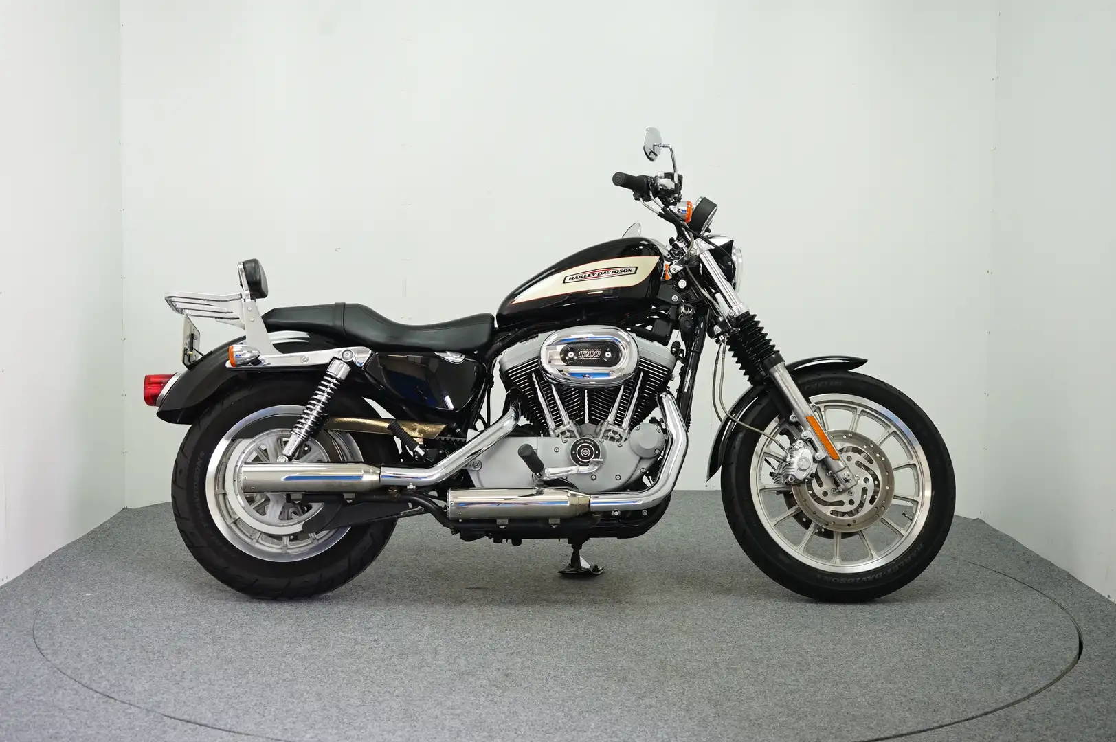 Harley-Davidson Sportster 1200 1200R ROADSTER - 1
