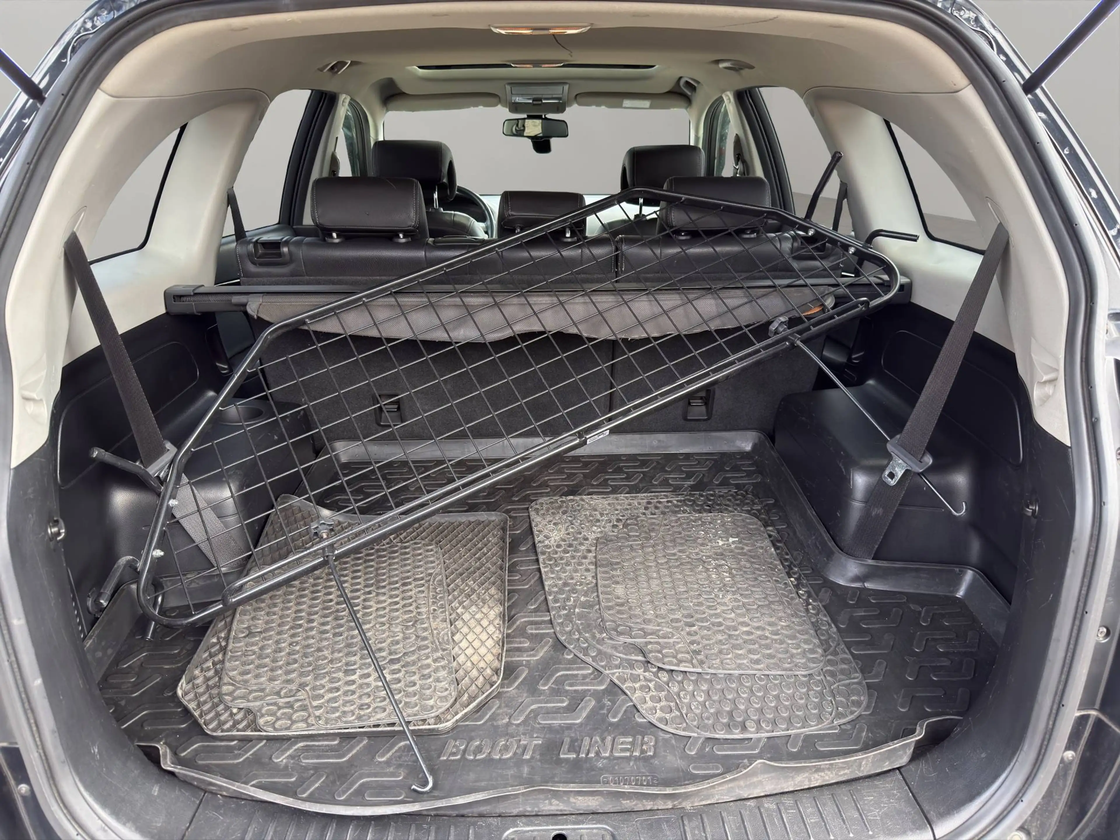 Chevrolet Captiva 2.2 D LTZ 4WD Aut.-7Sitzer-2Hand-Scheckheft-Leder-Navi — photo 14