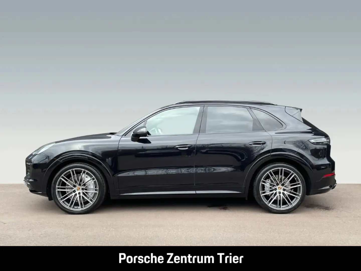 Porsche Cayenne GTS HA-Lenkung Nachtsicht InnoDrive BOSE Schwarz - 2