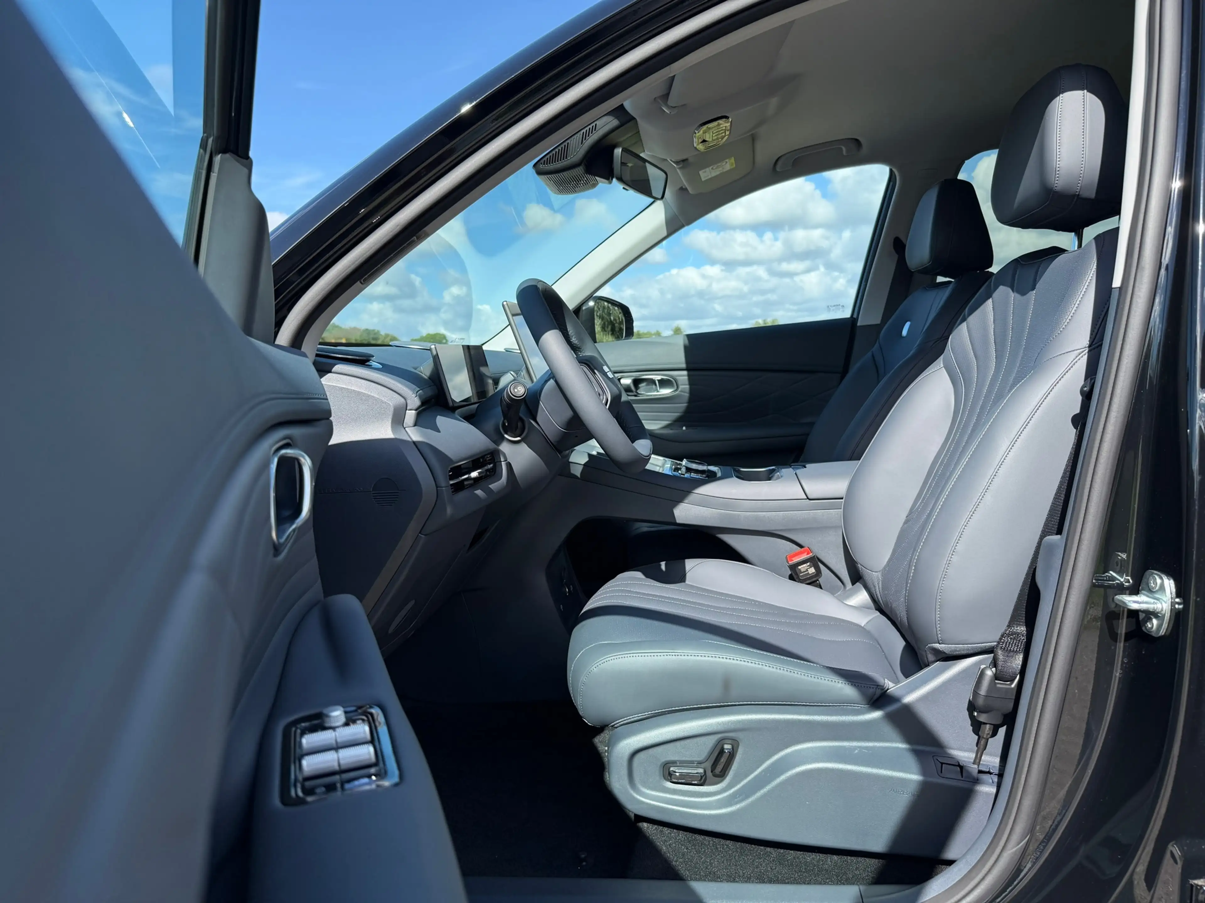 Geely Starray EM-i 1.5 Pro Plug-in Hybrid Nieuw !! / incl. BtW — photo 7