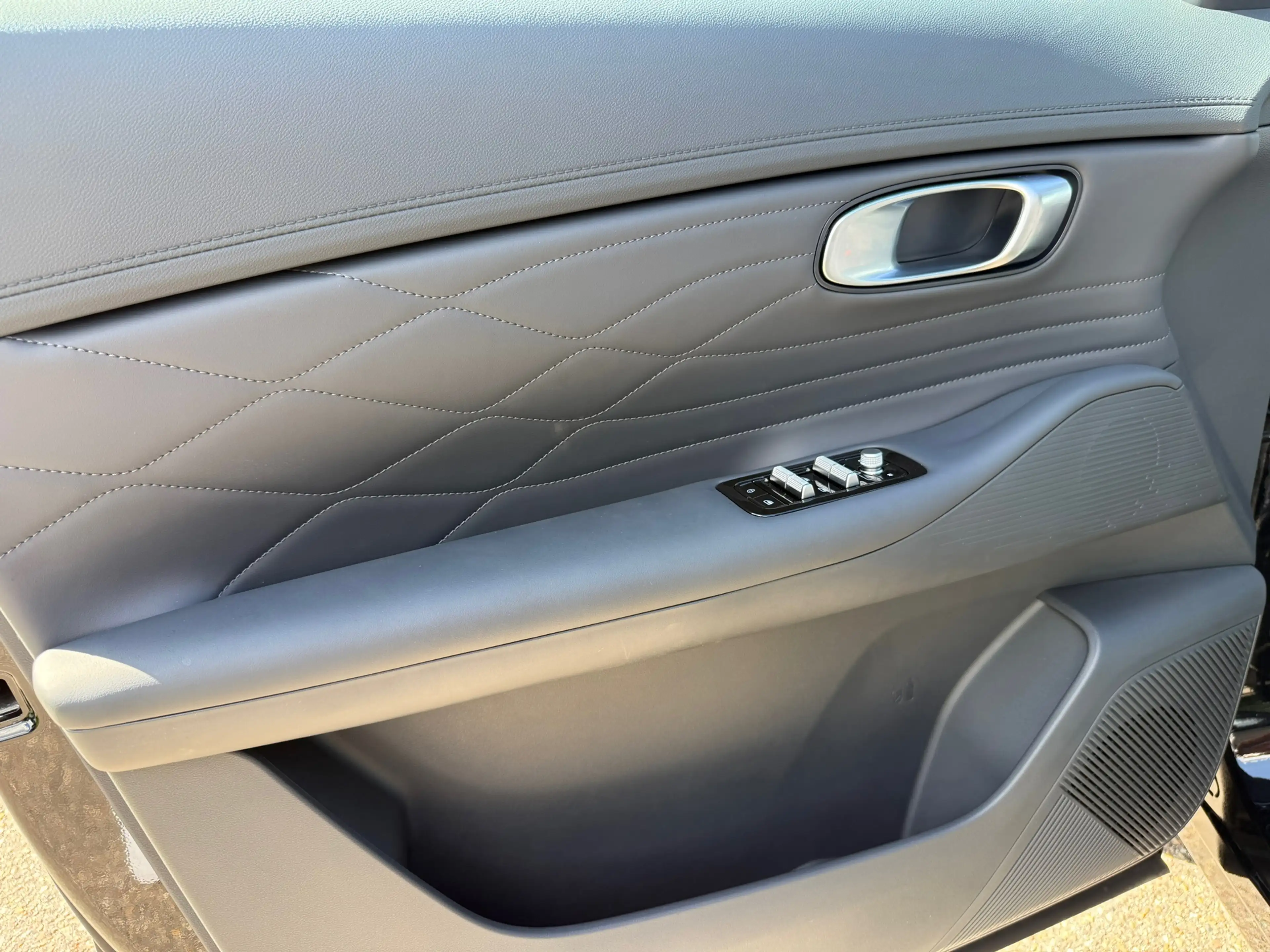 Geely Starray EM-i 1.5 Pro Plug-in Hybrid Nieuw !! / incl. BtW — photo 15