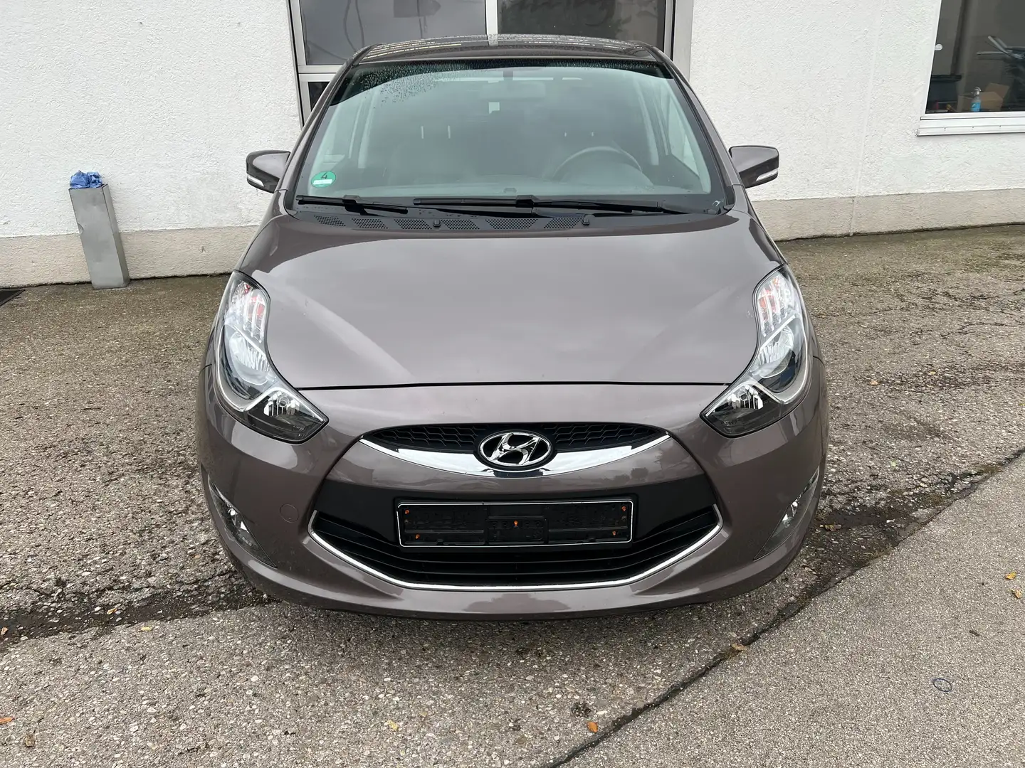 Hyundai iX20 FIFA world Cup Edition Braun - 1