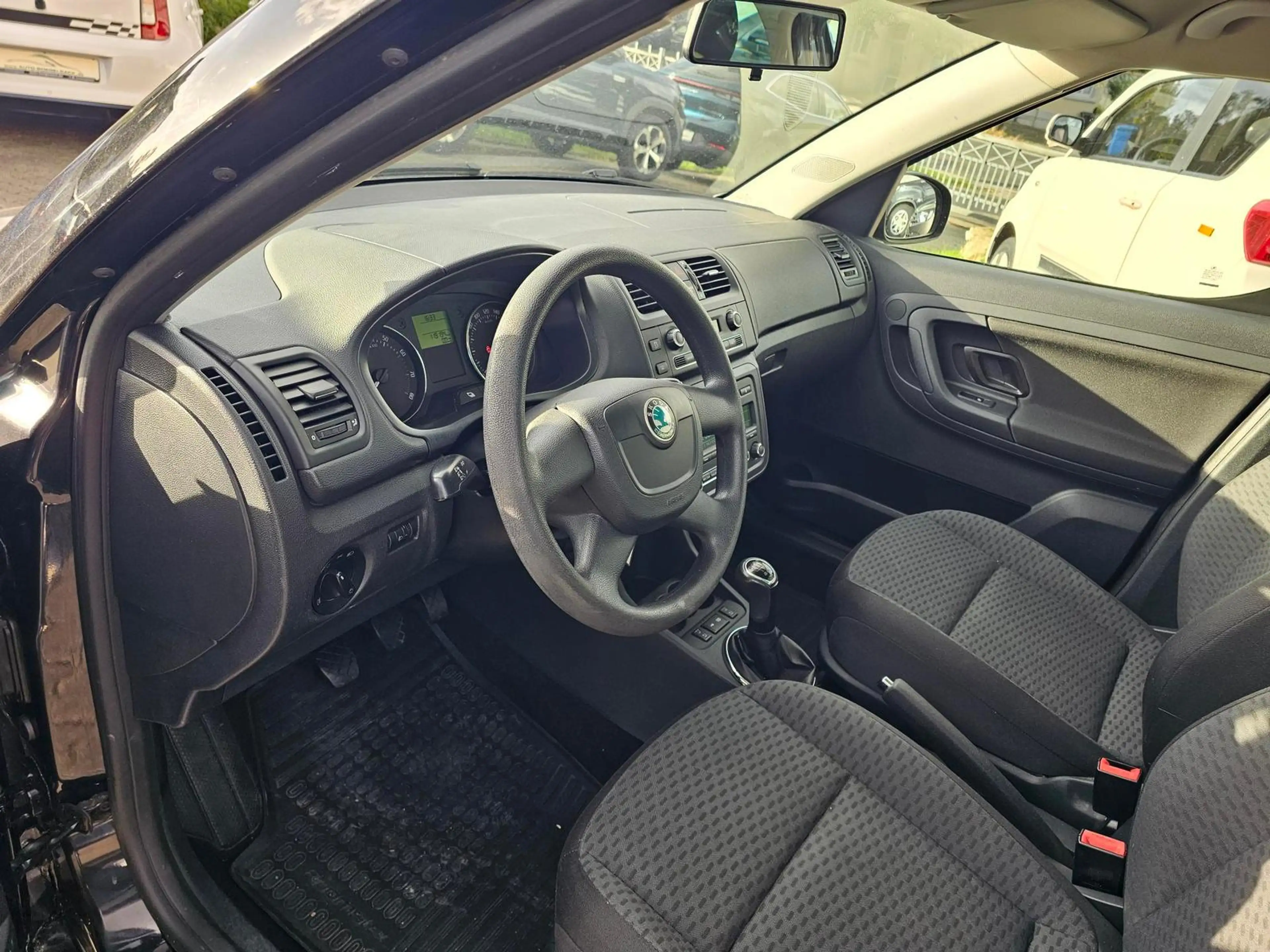 Skoda Roomster 1.2 TSI Style PLUS EDITION+CLIMATRONIC+ — photo 9
